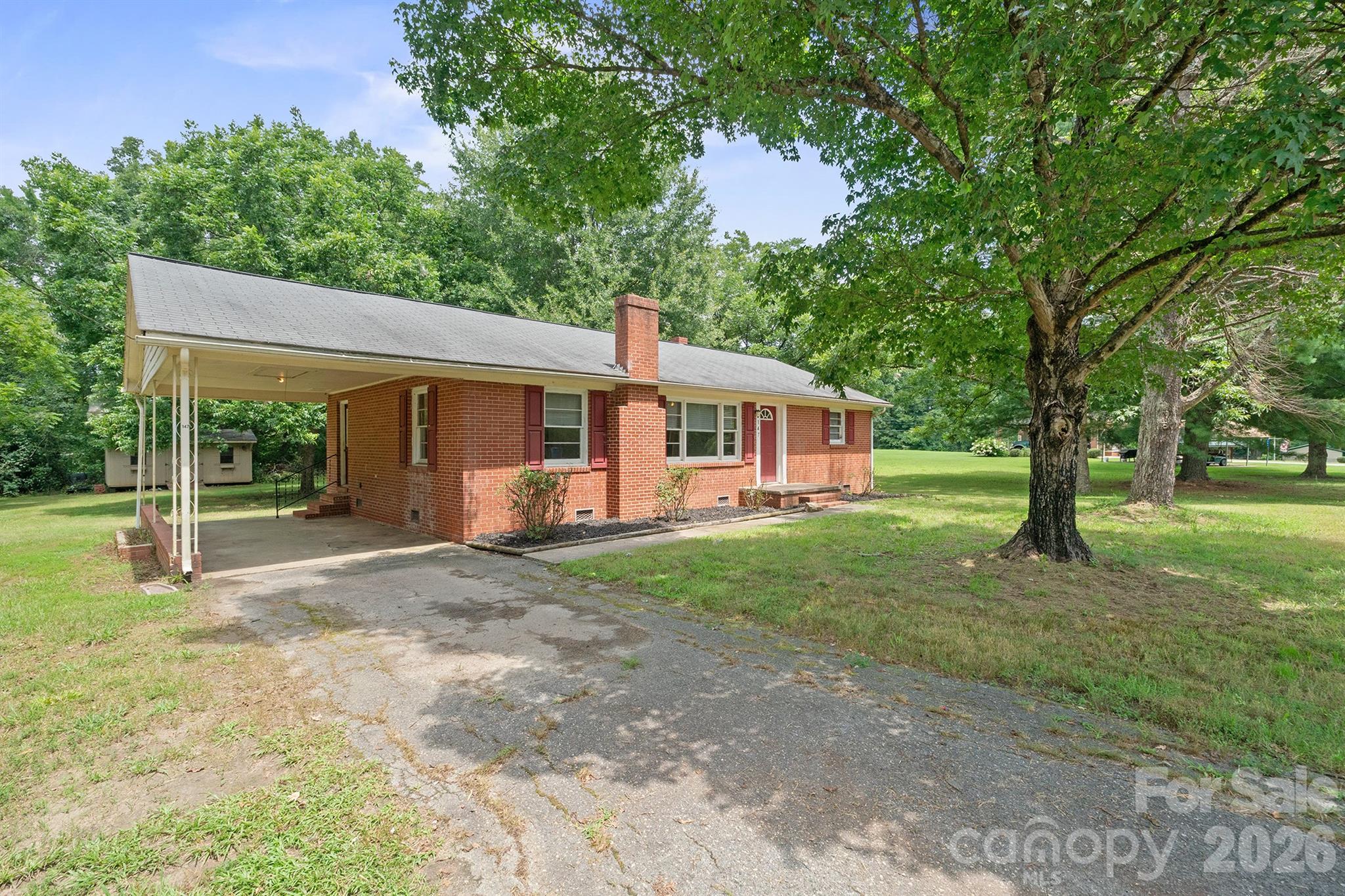 147 Oakdale Circle, Mocksville