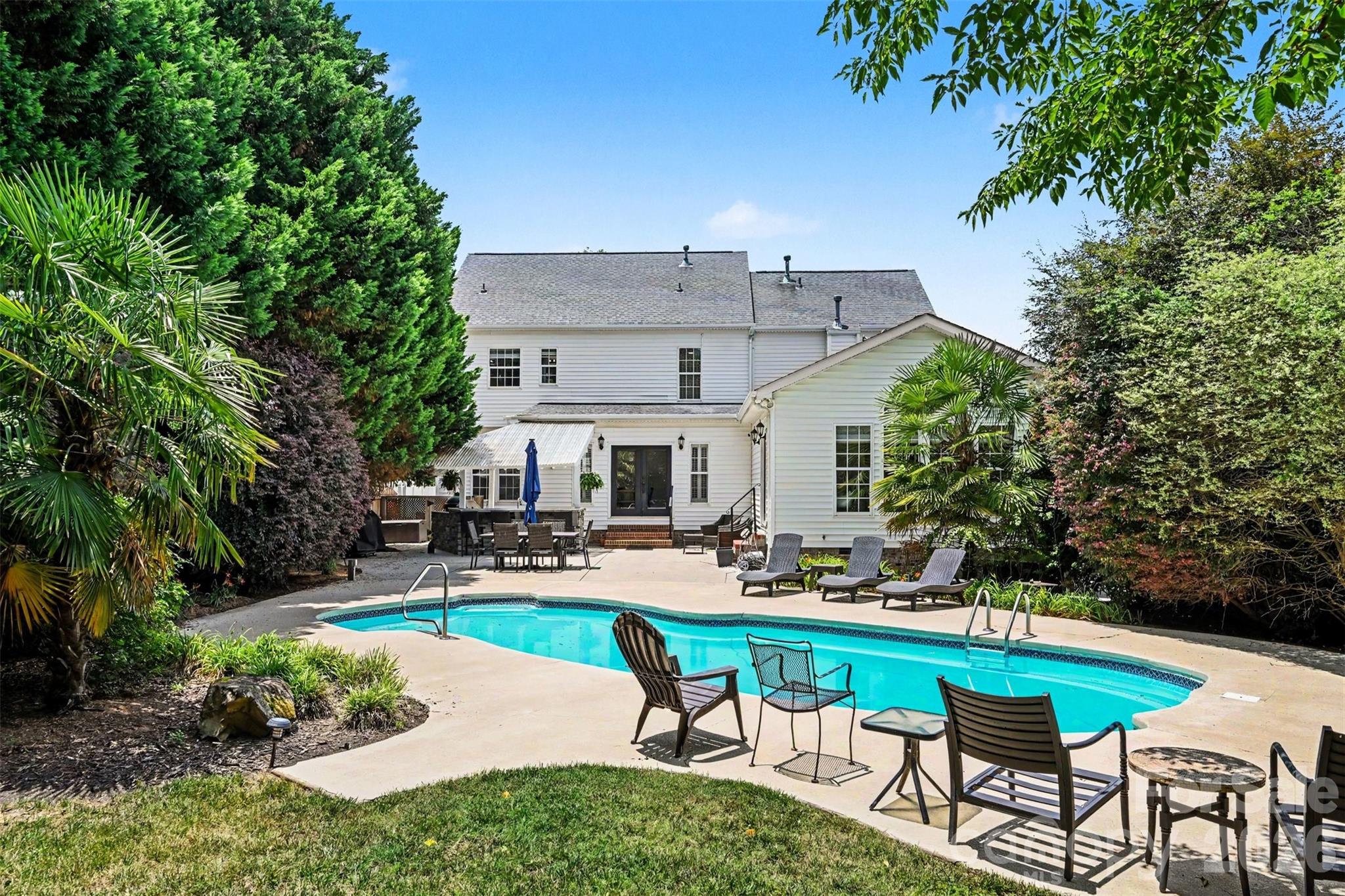 2442 Smith Cove Road, Denver