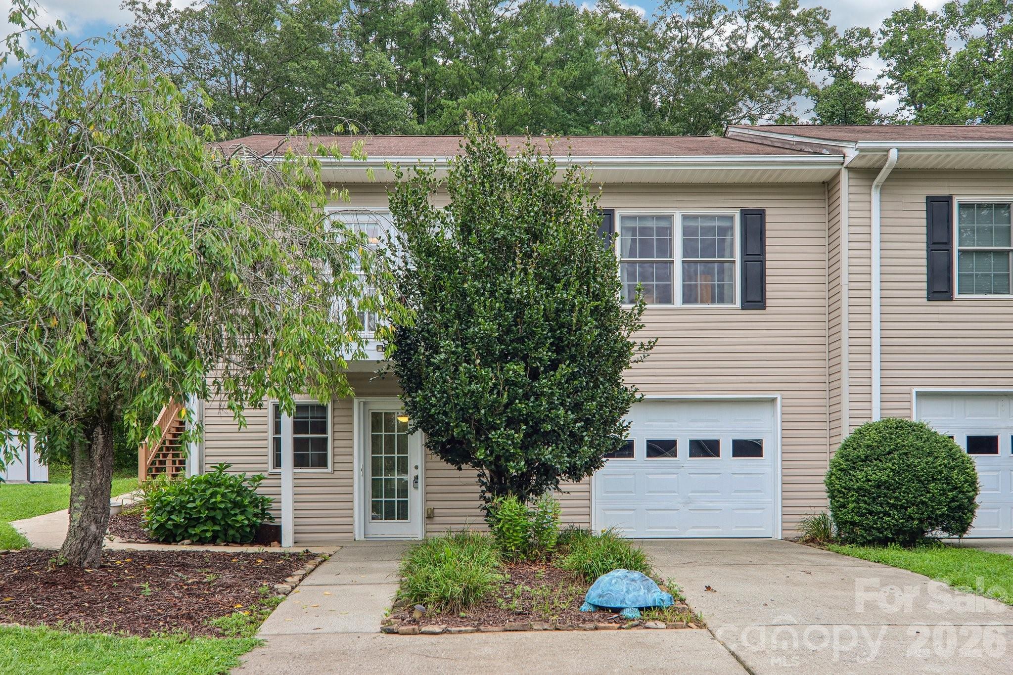 3311 Sandy Drive