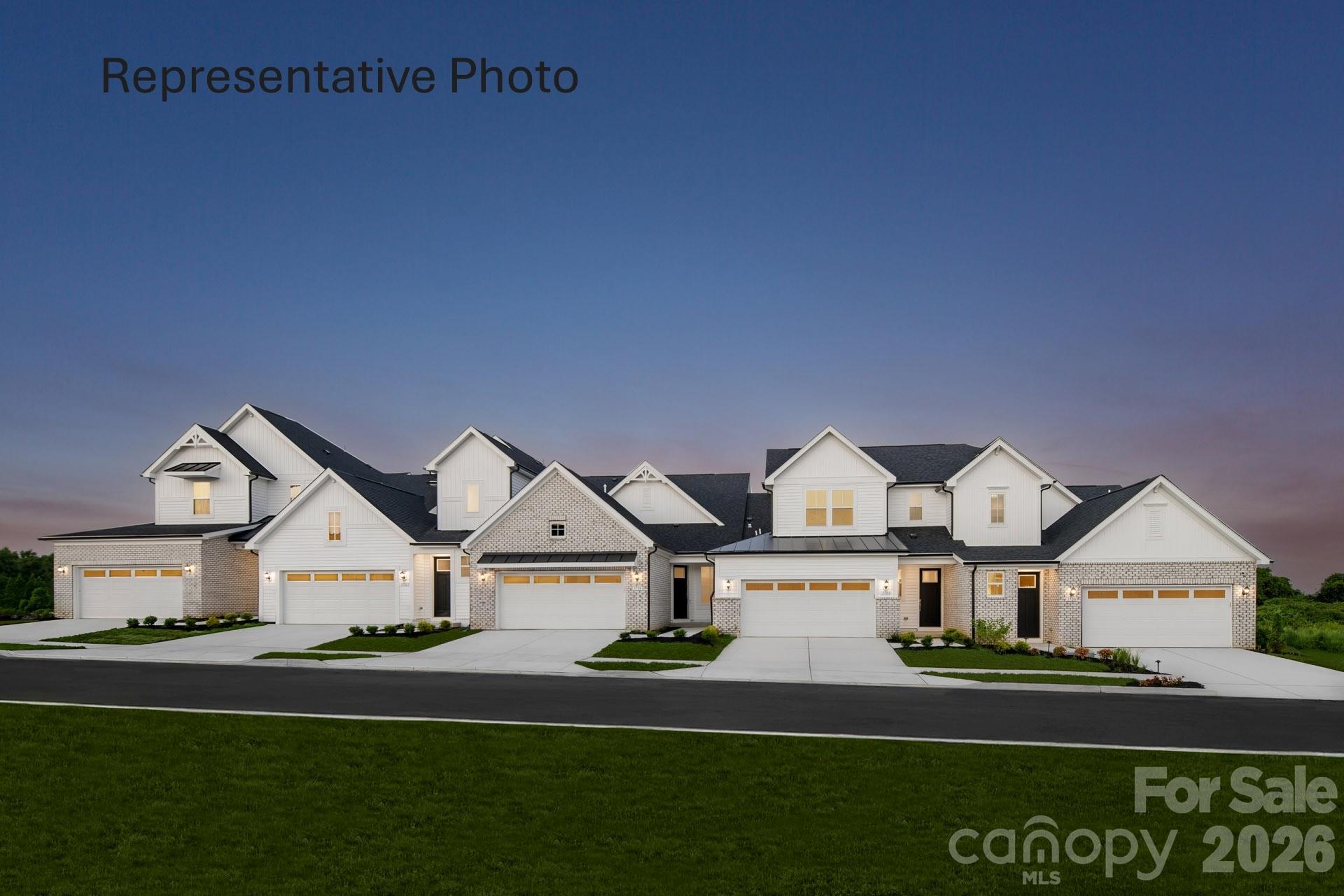 1425 Twin Leaf Road