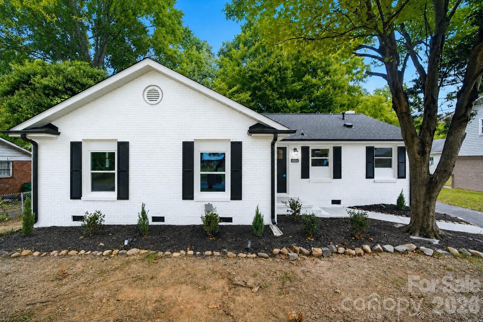 1453 Grovewood Drive