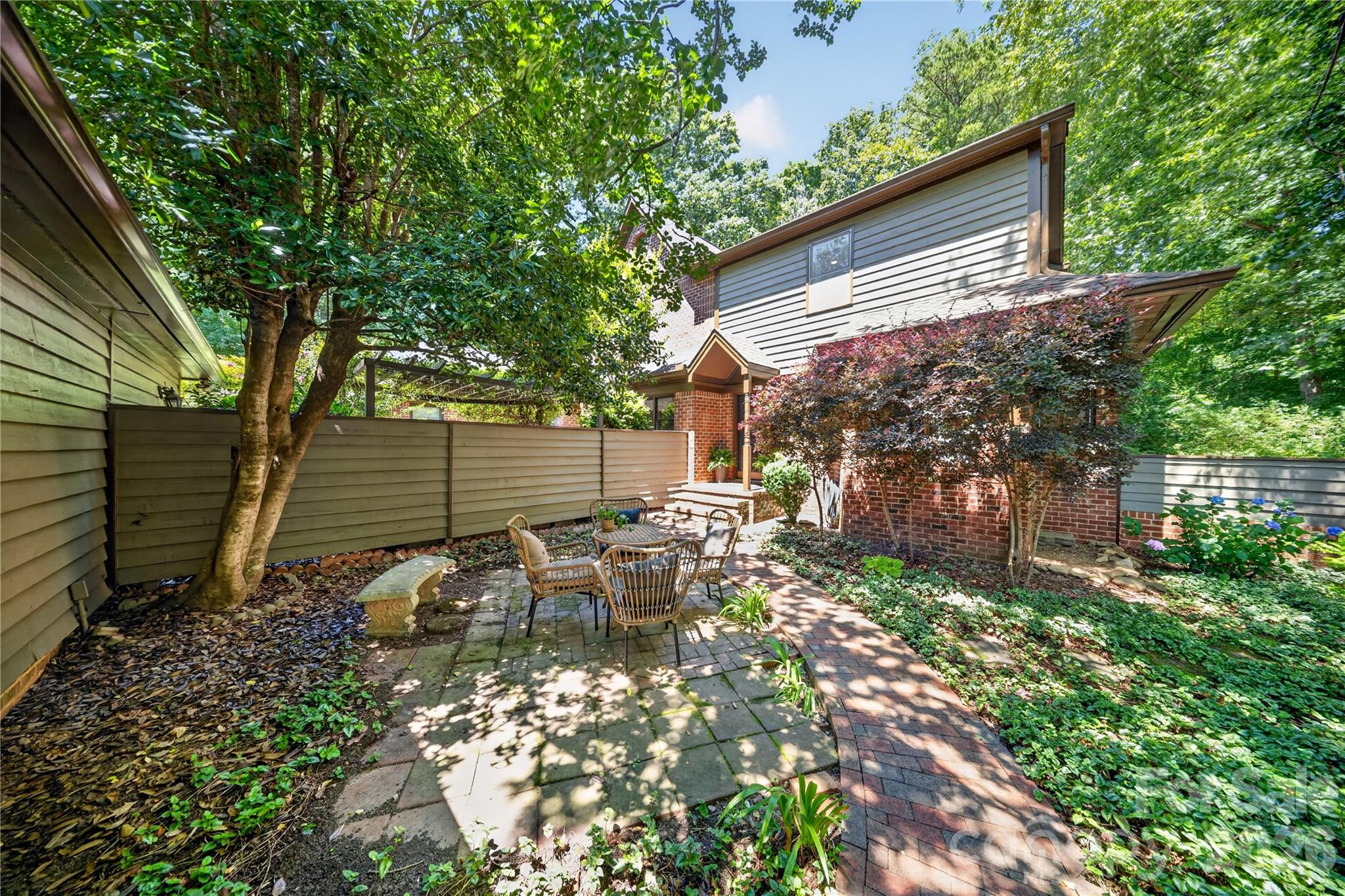 7407 Newmans Lane