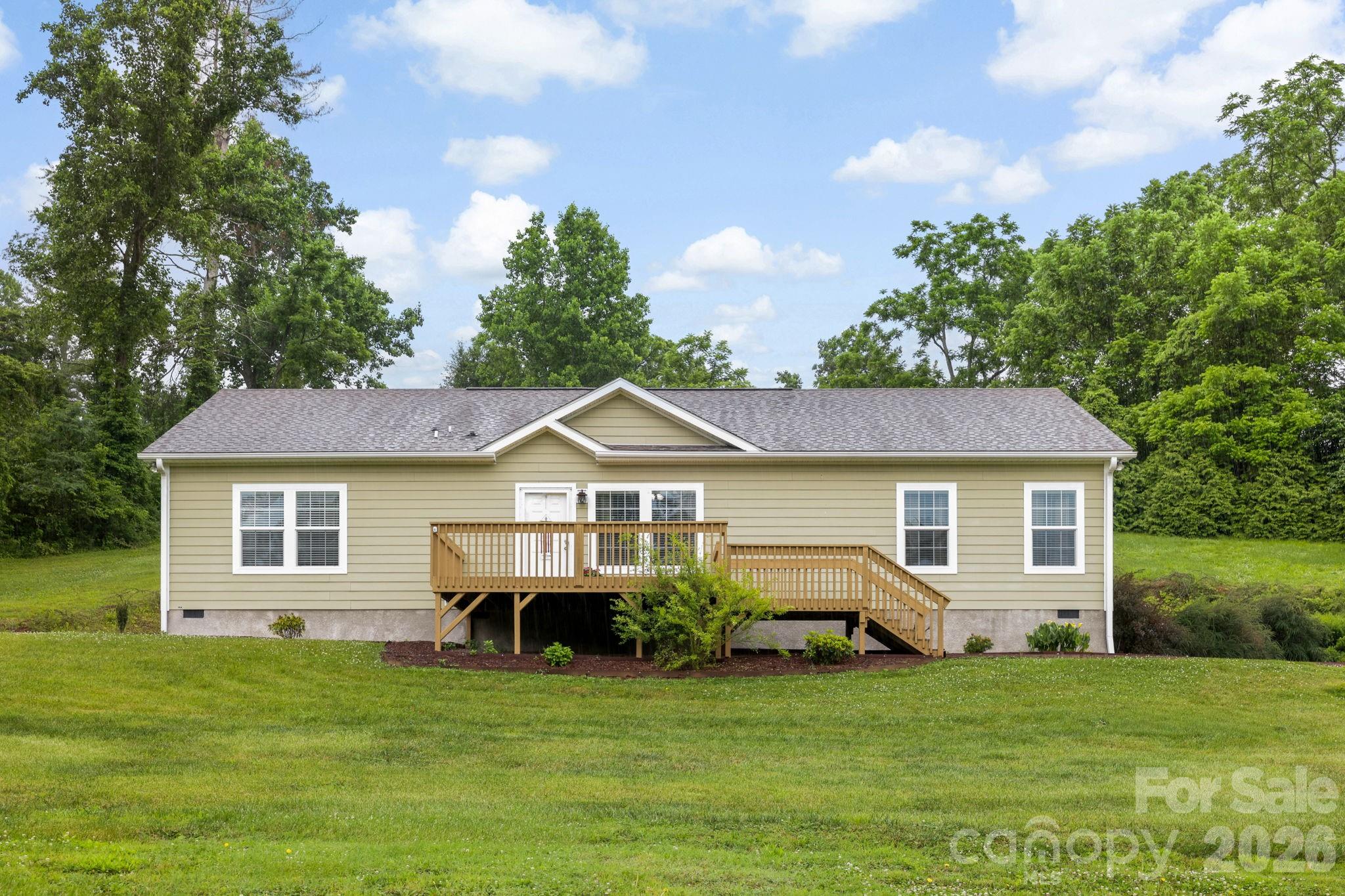 135 Herron Cove Road, Weaverville