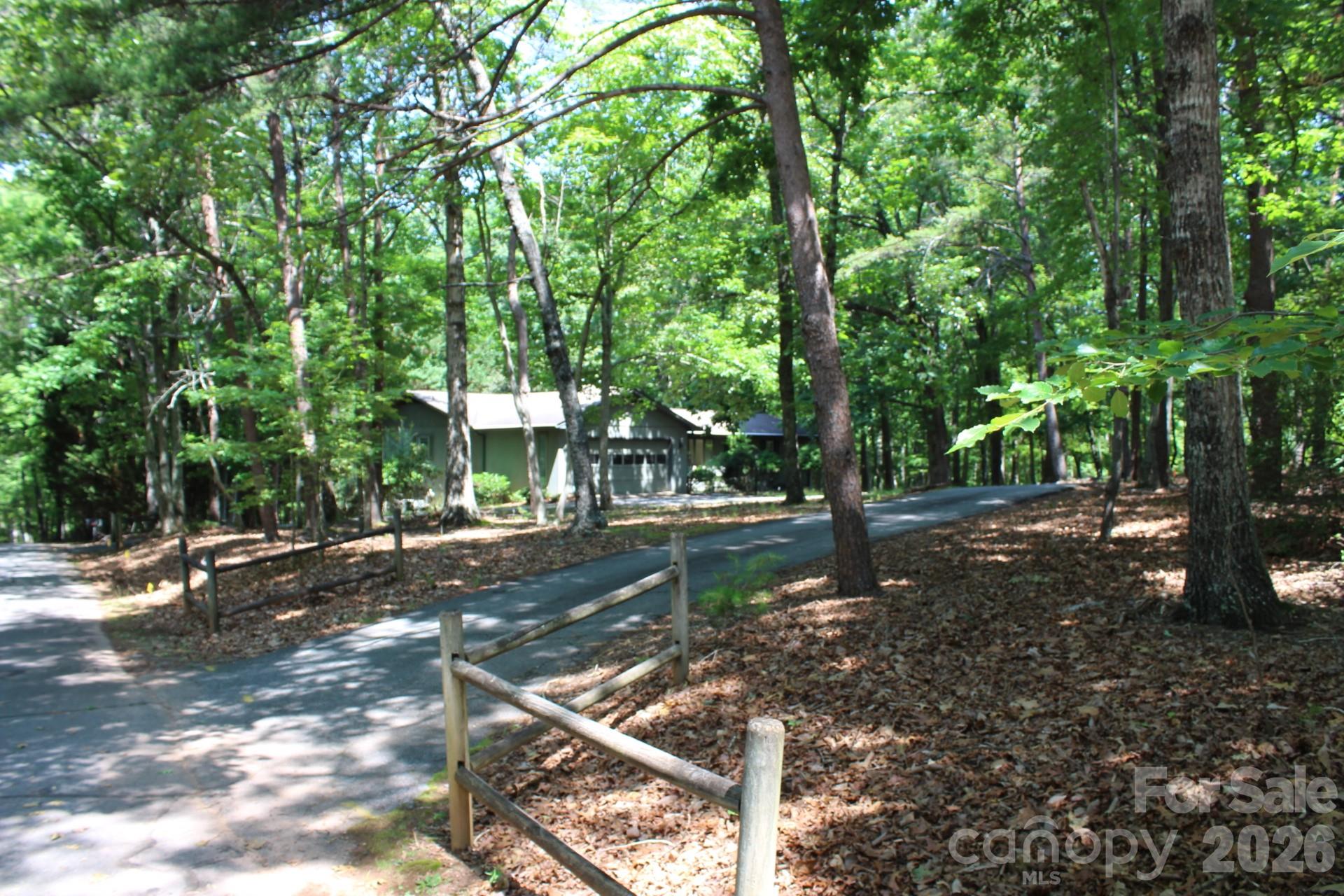 30 Oak Lane