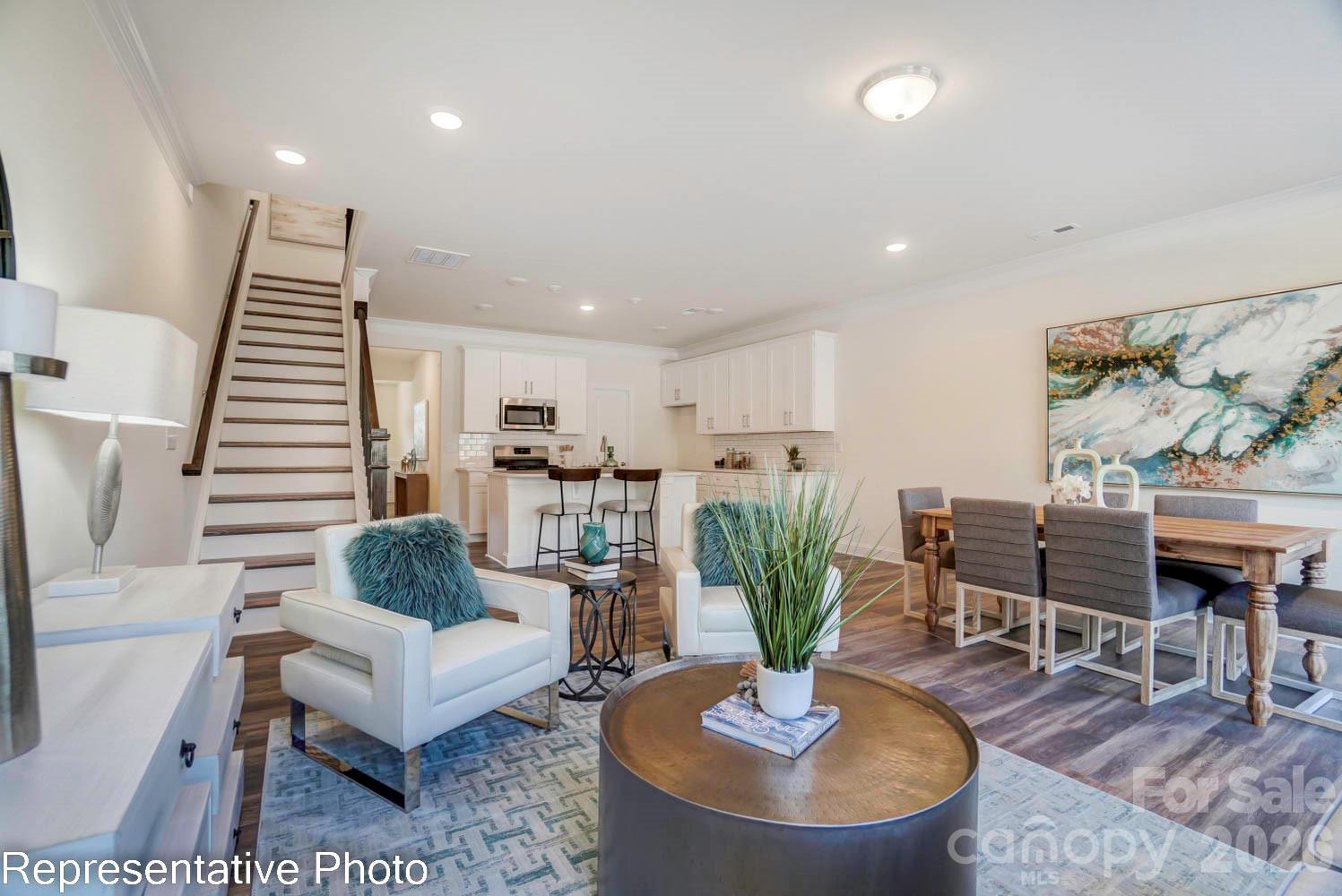4364 Black Court