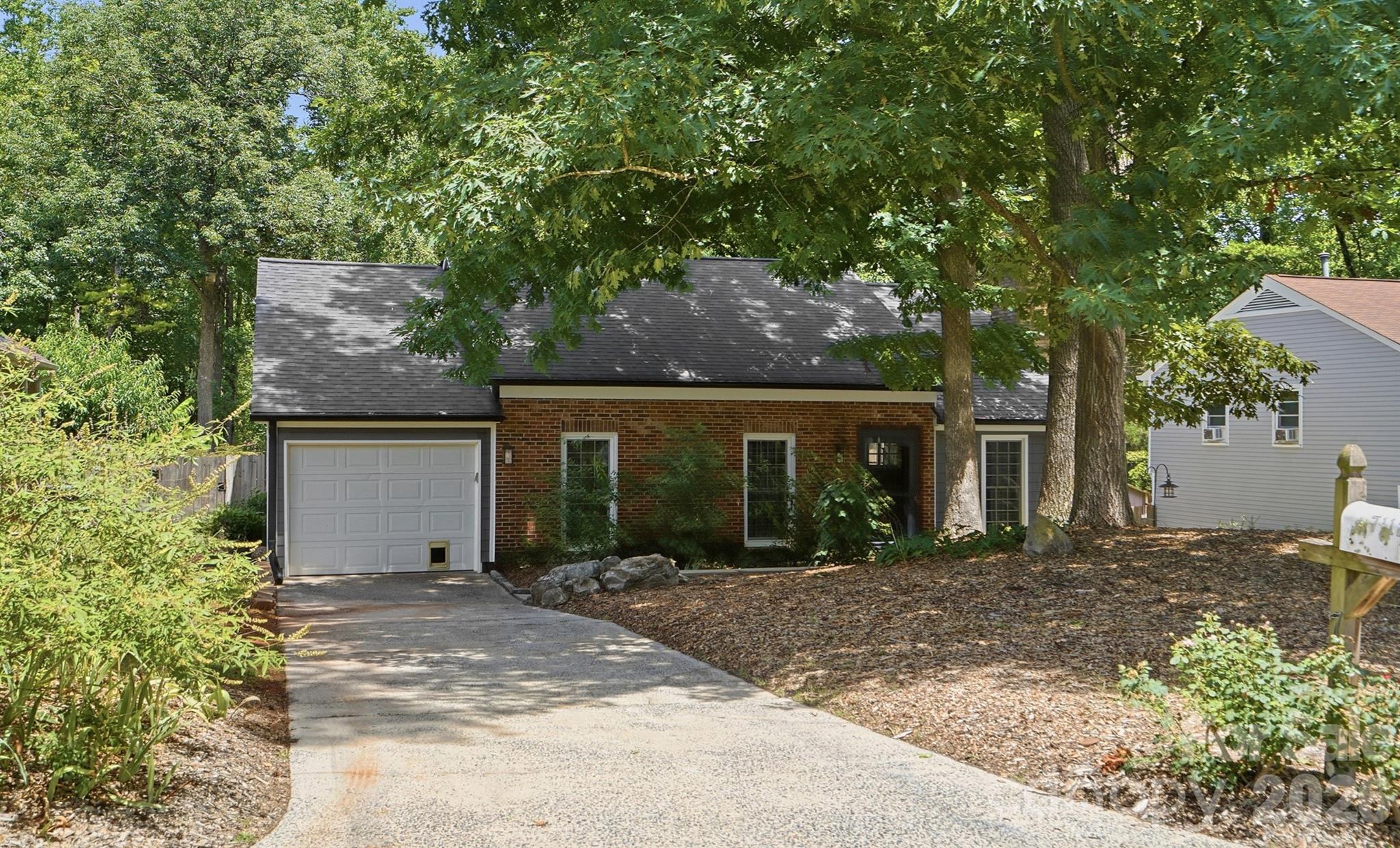 7112 Walterboro Road