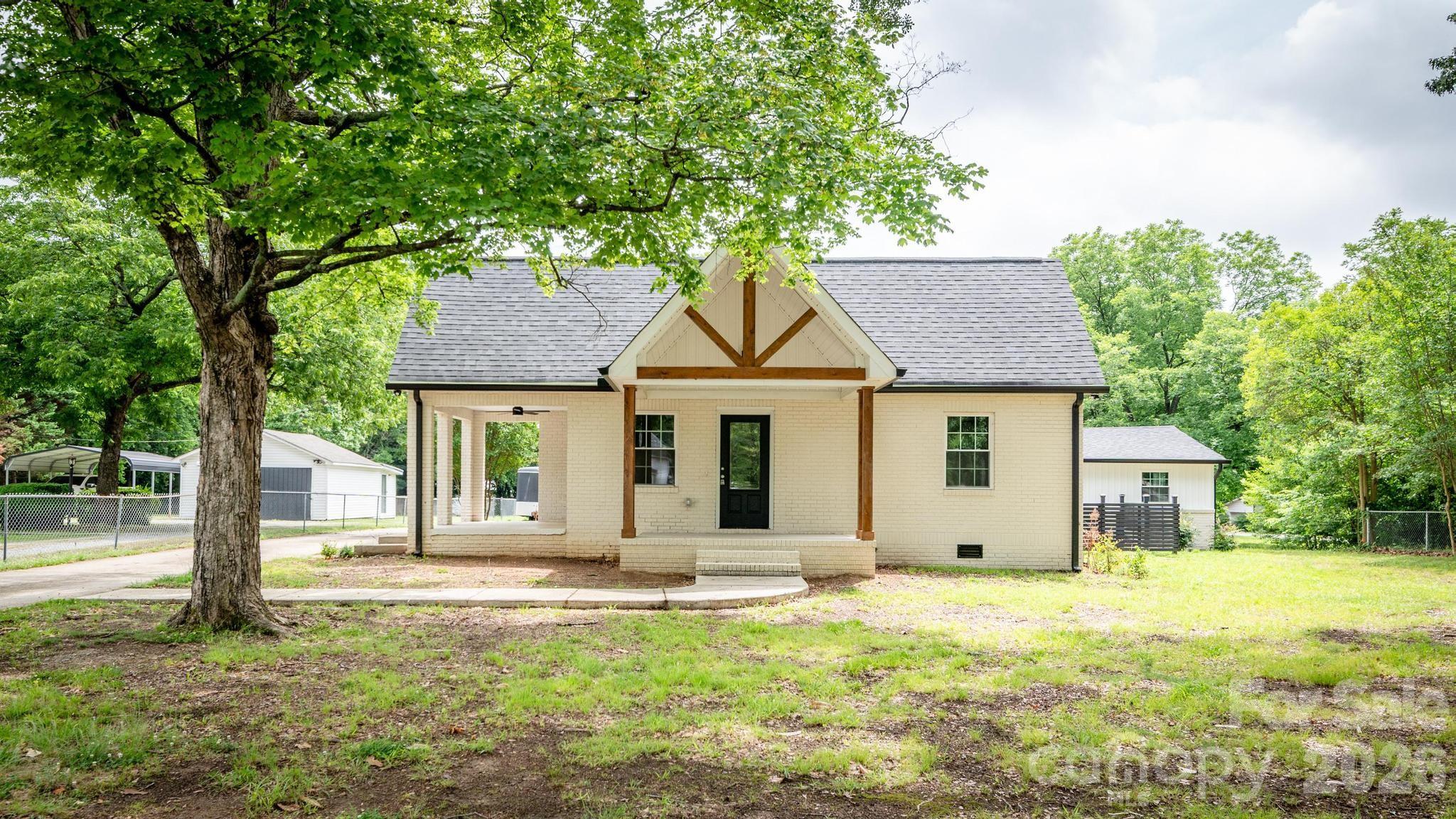 1225 Old Charlotte Road, Concord