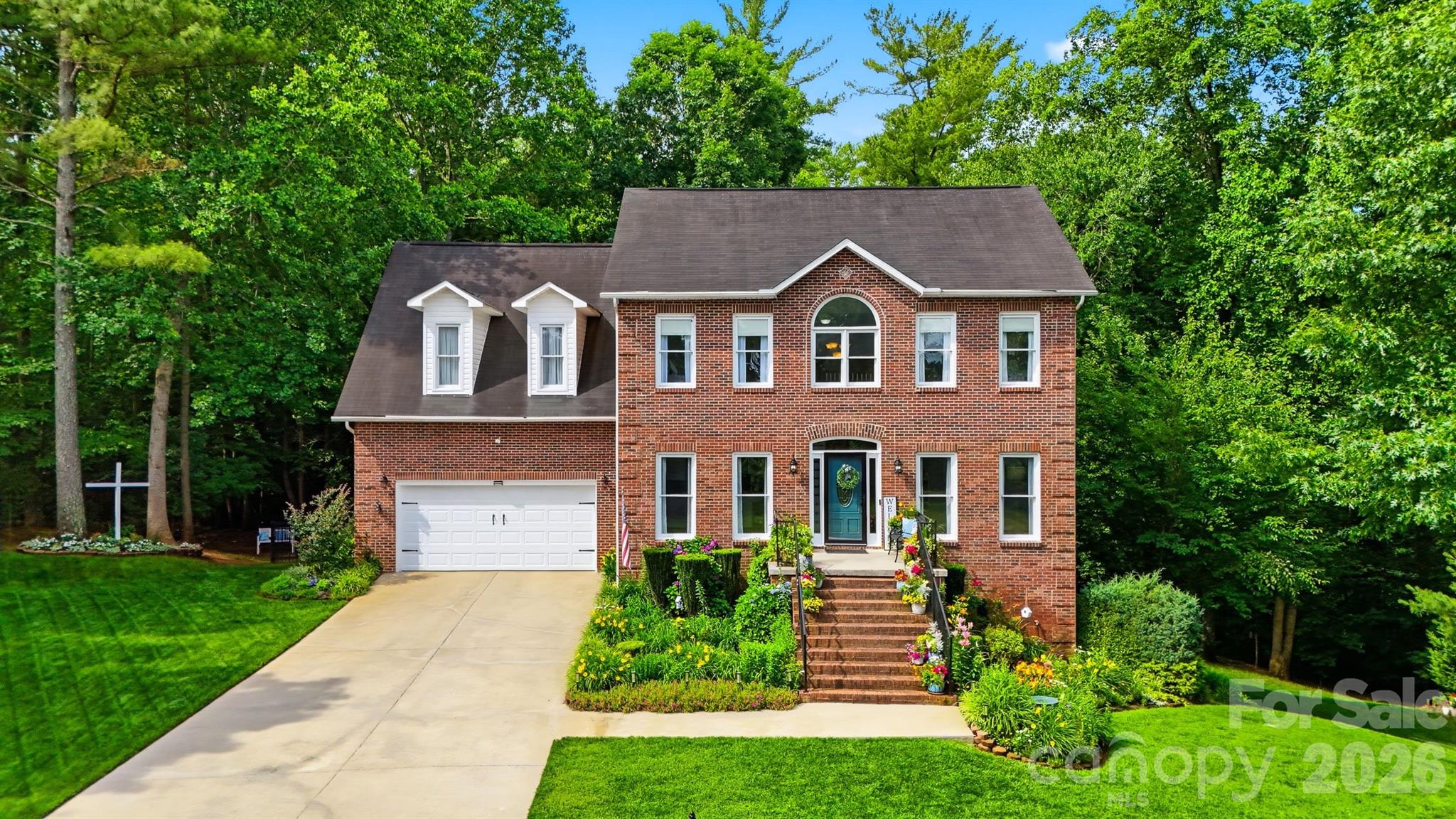 6253 Riviera Run Estates Drive, Hickory