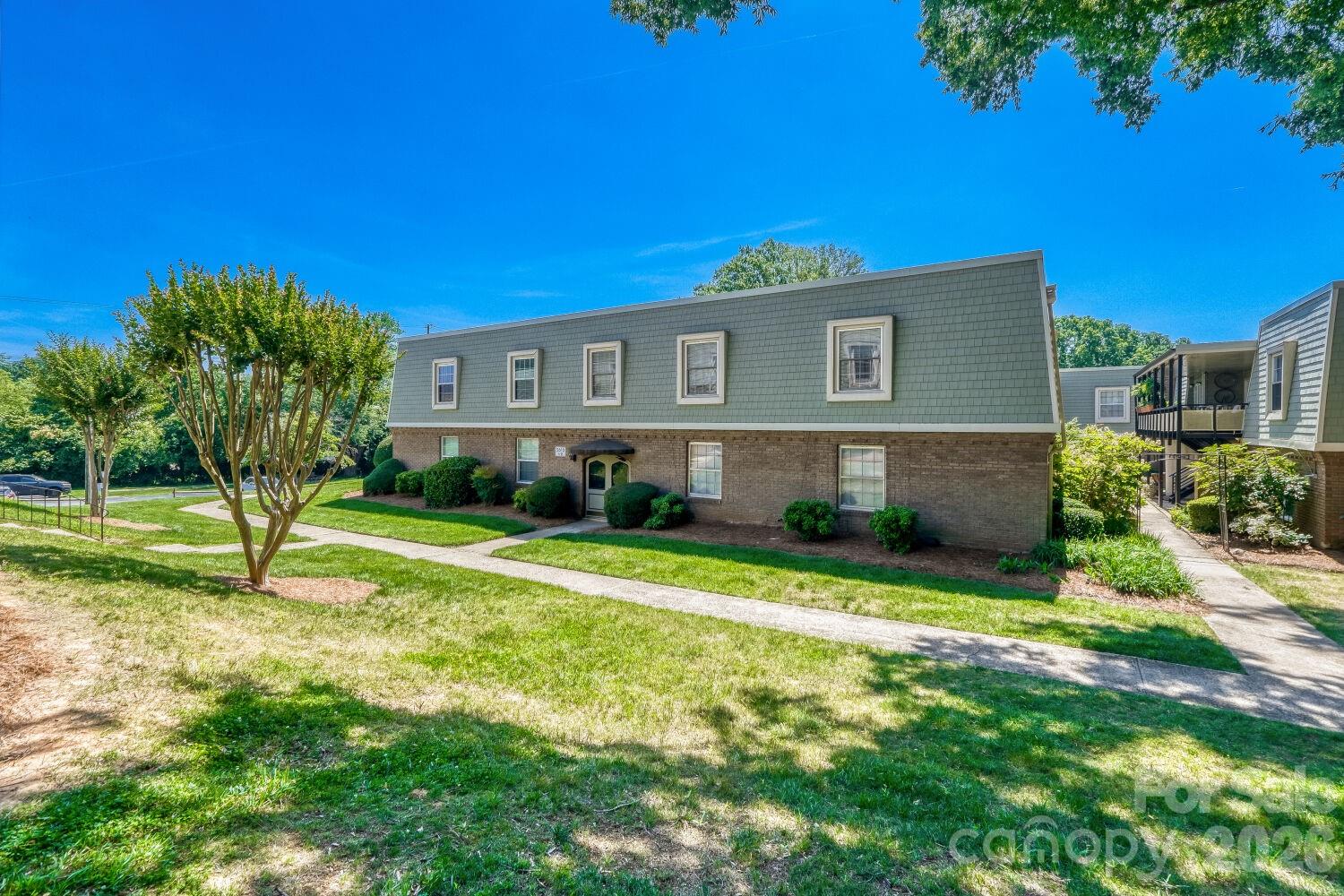 2610 Park Road