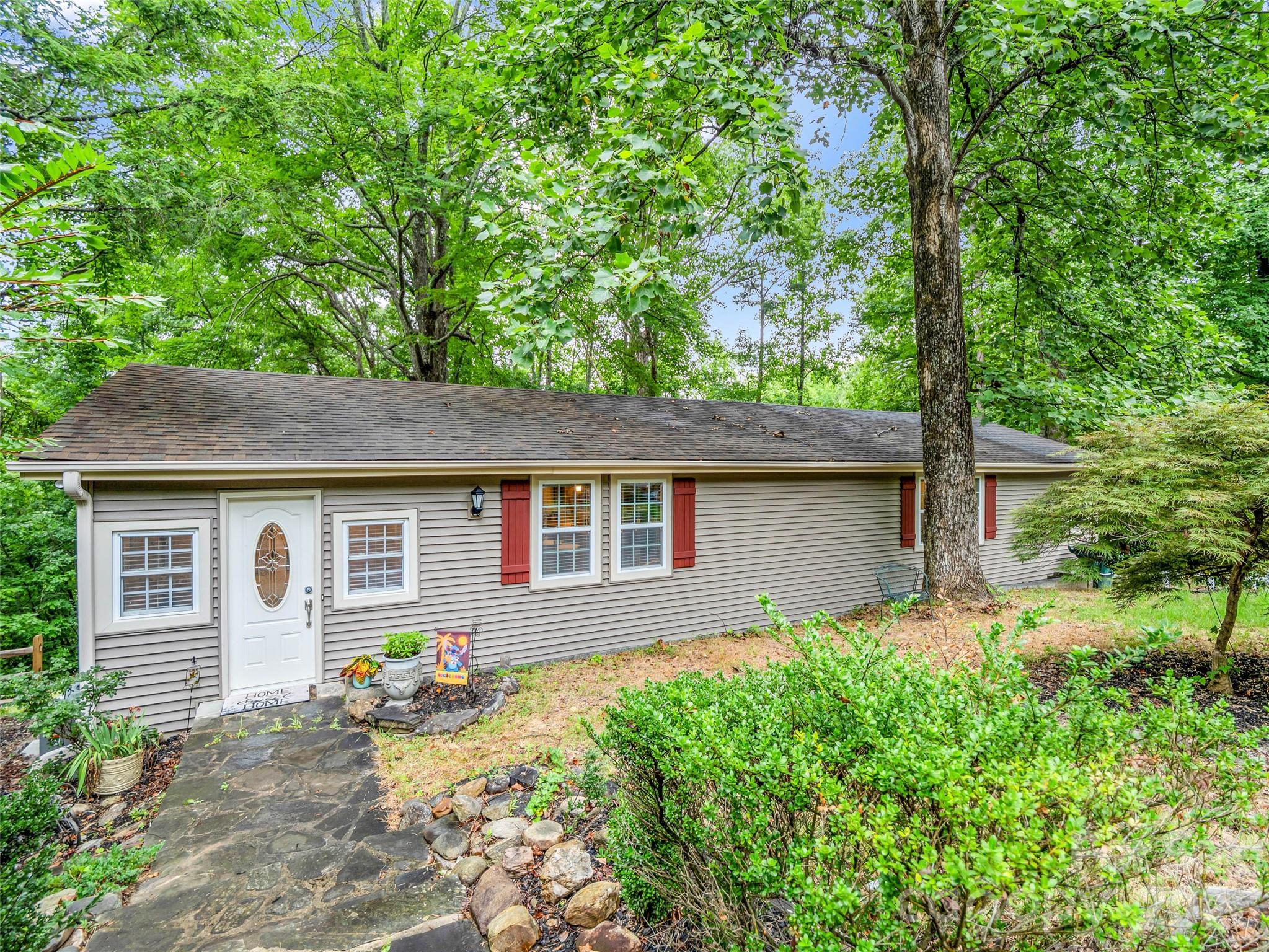 297 Chimney Cliffs Drive
