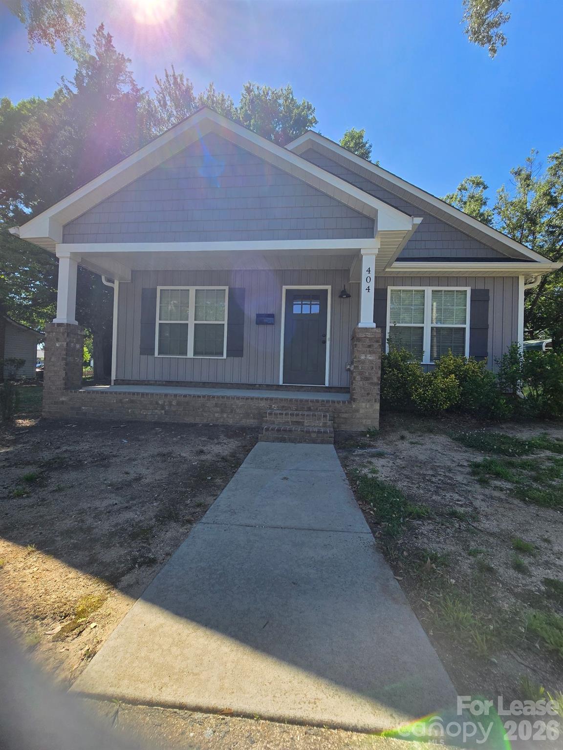 404 Rose Avenue