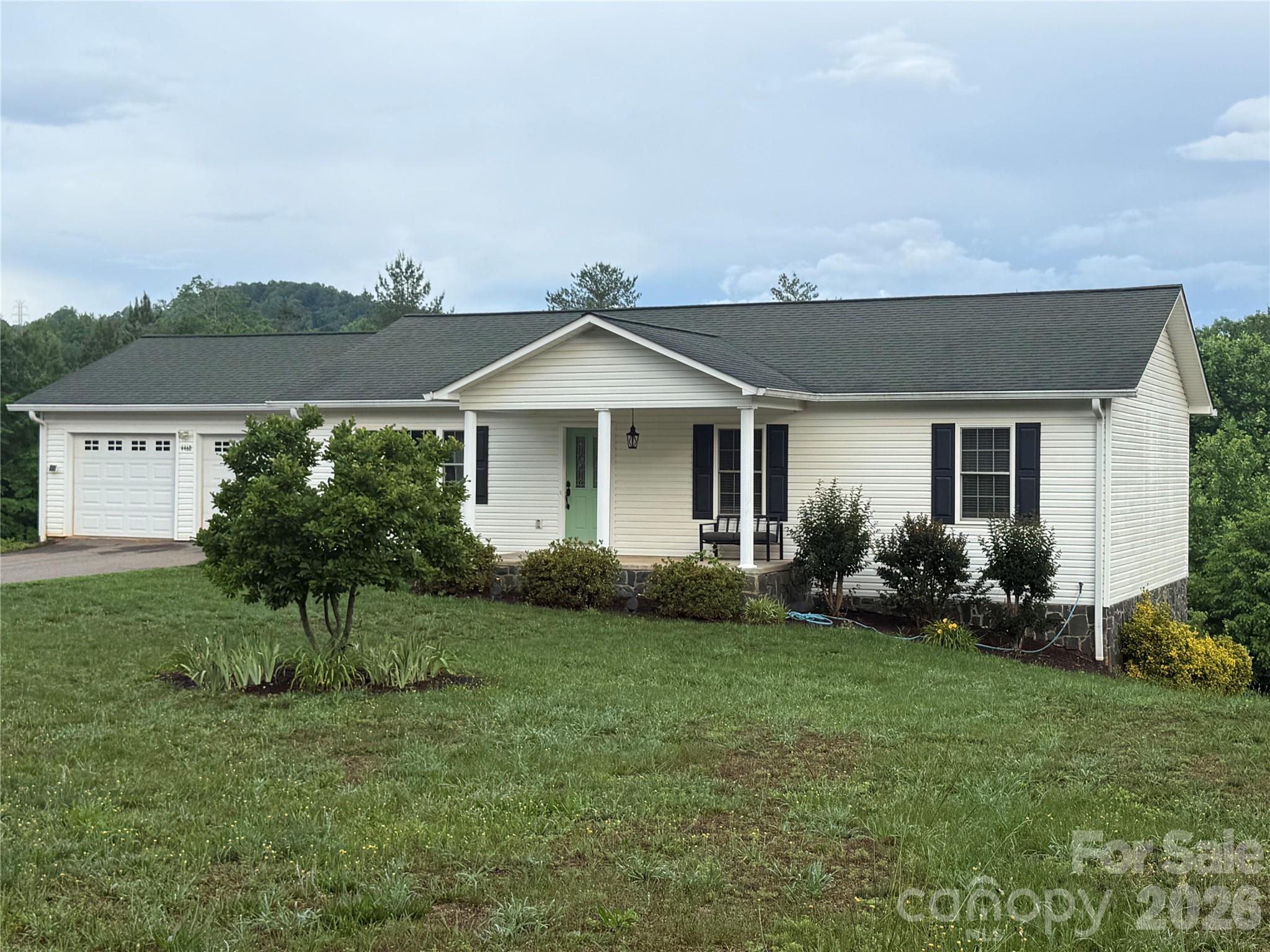 4460 Gouge Avenue, Morganton
