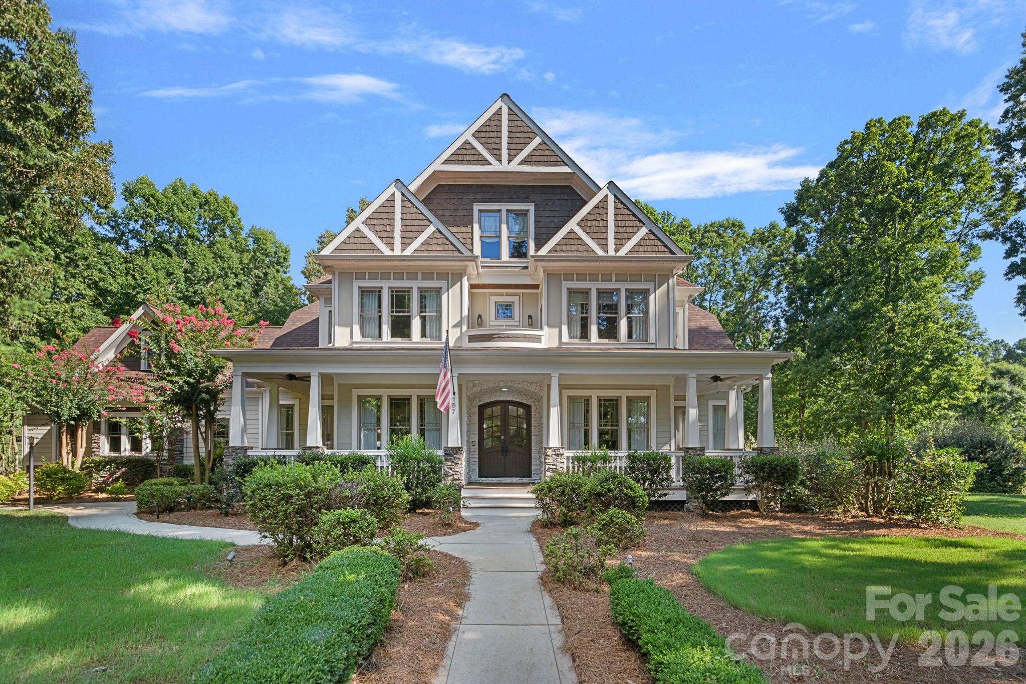 157 Dedham Loop
