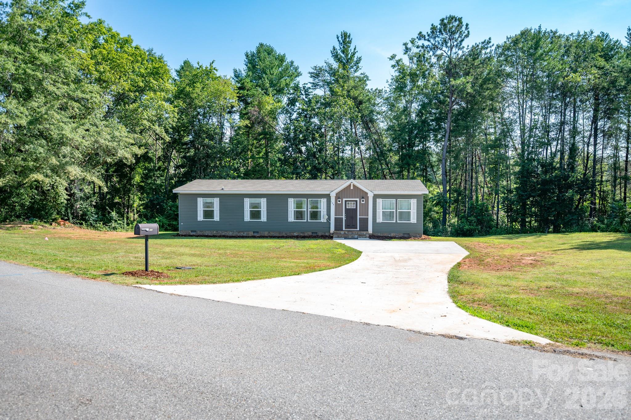 164 Basin Trail
