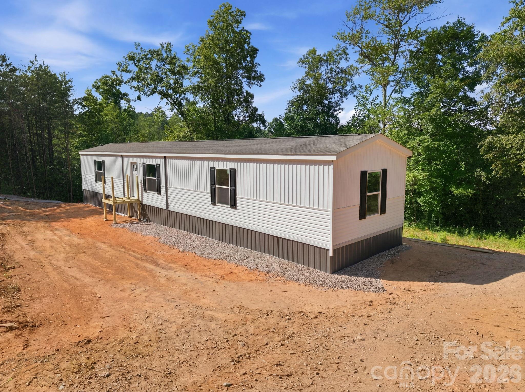 7499 Virginia Ridge, Connelly Springs