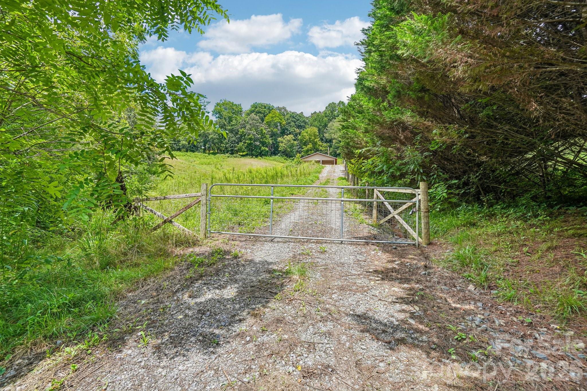 50 Glance Cove Road