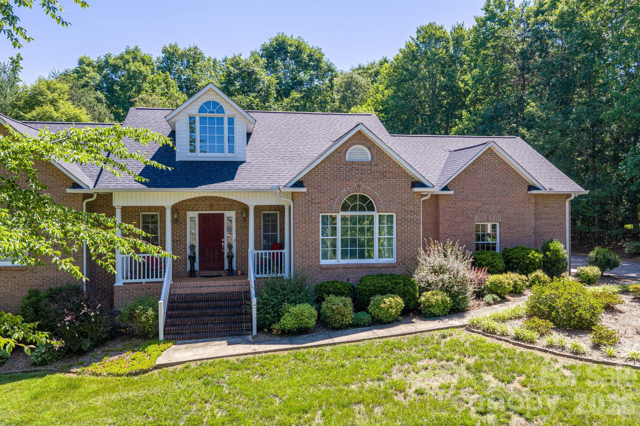 170 Windsor Drive, Taylorsville