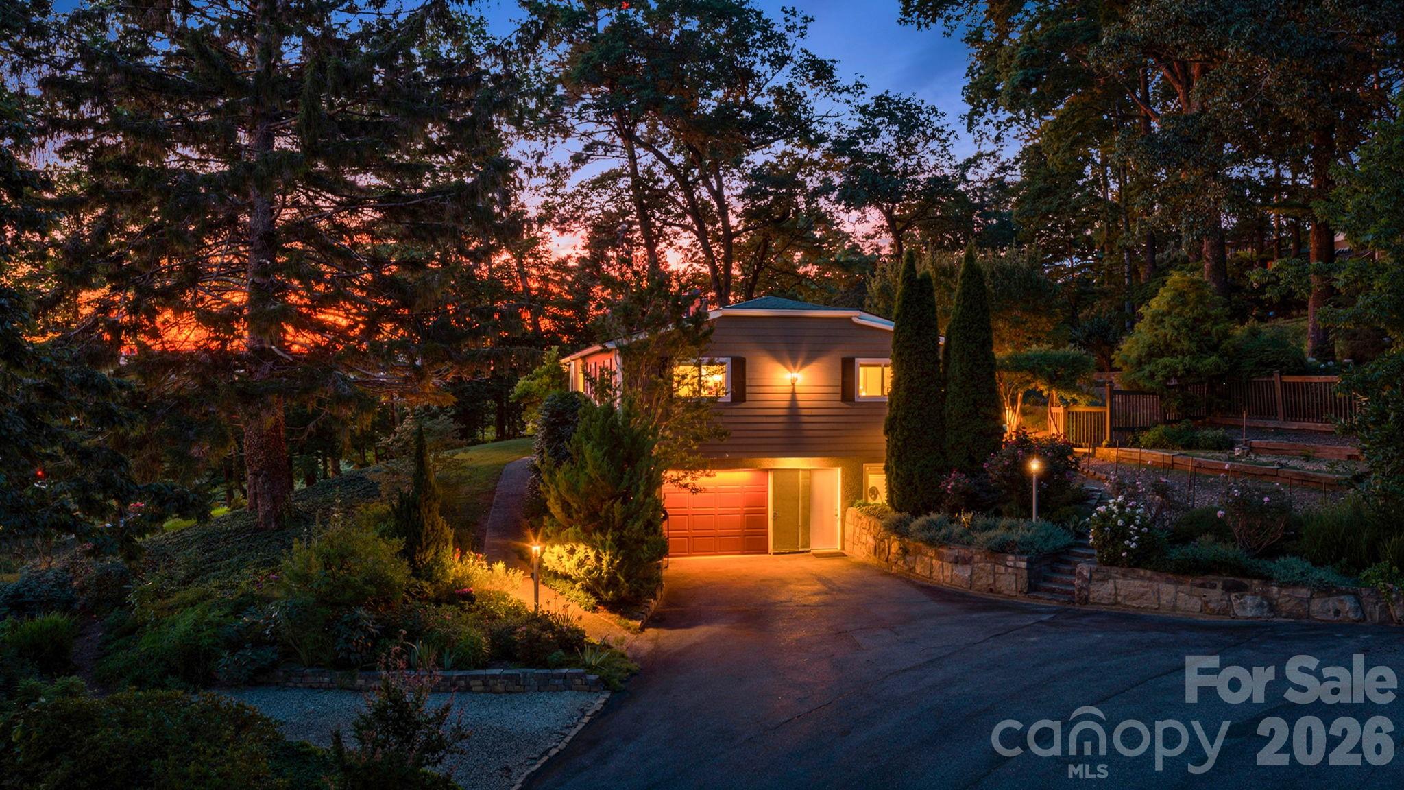 78 Grovewood Road