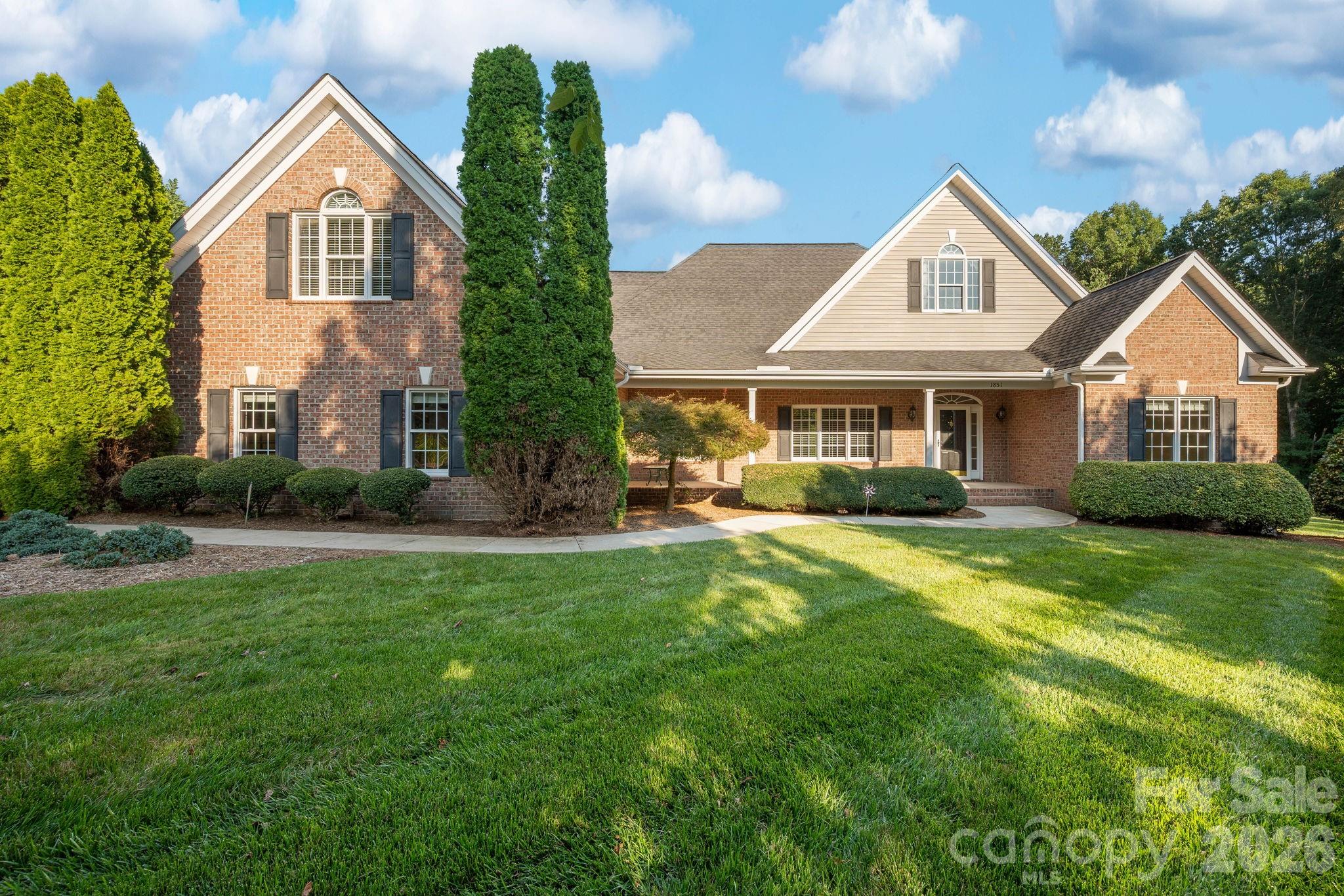 1851 29th Avenue Place, Hickory