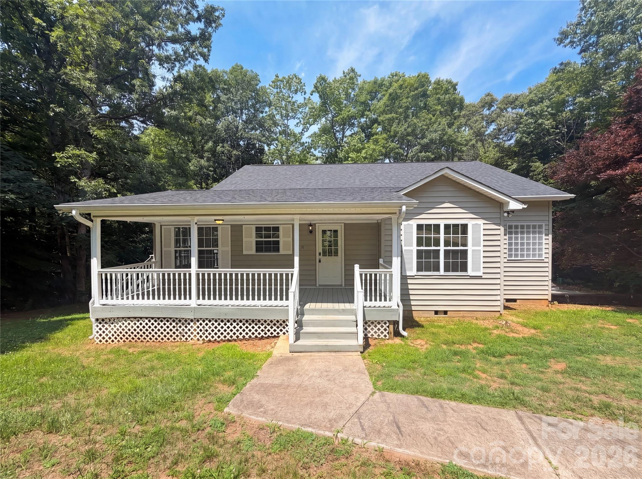 221 Grandview Drive, Statesville