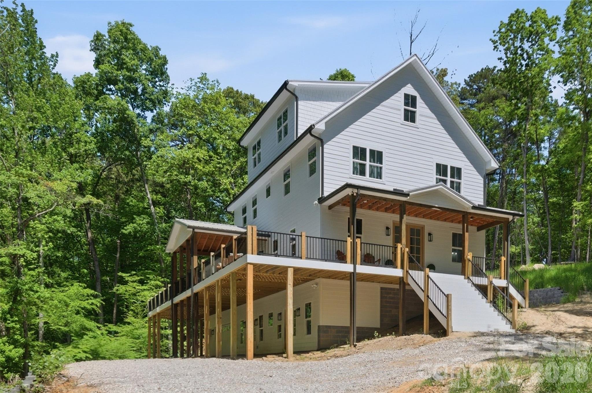 1325 Gateshead Lane