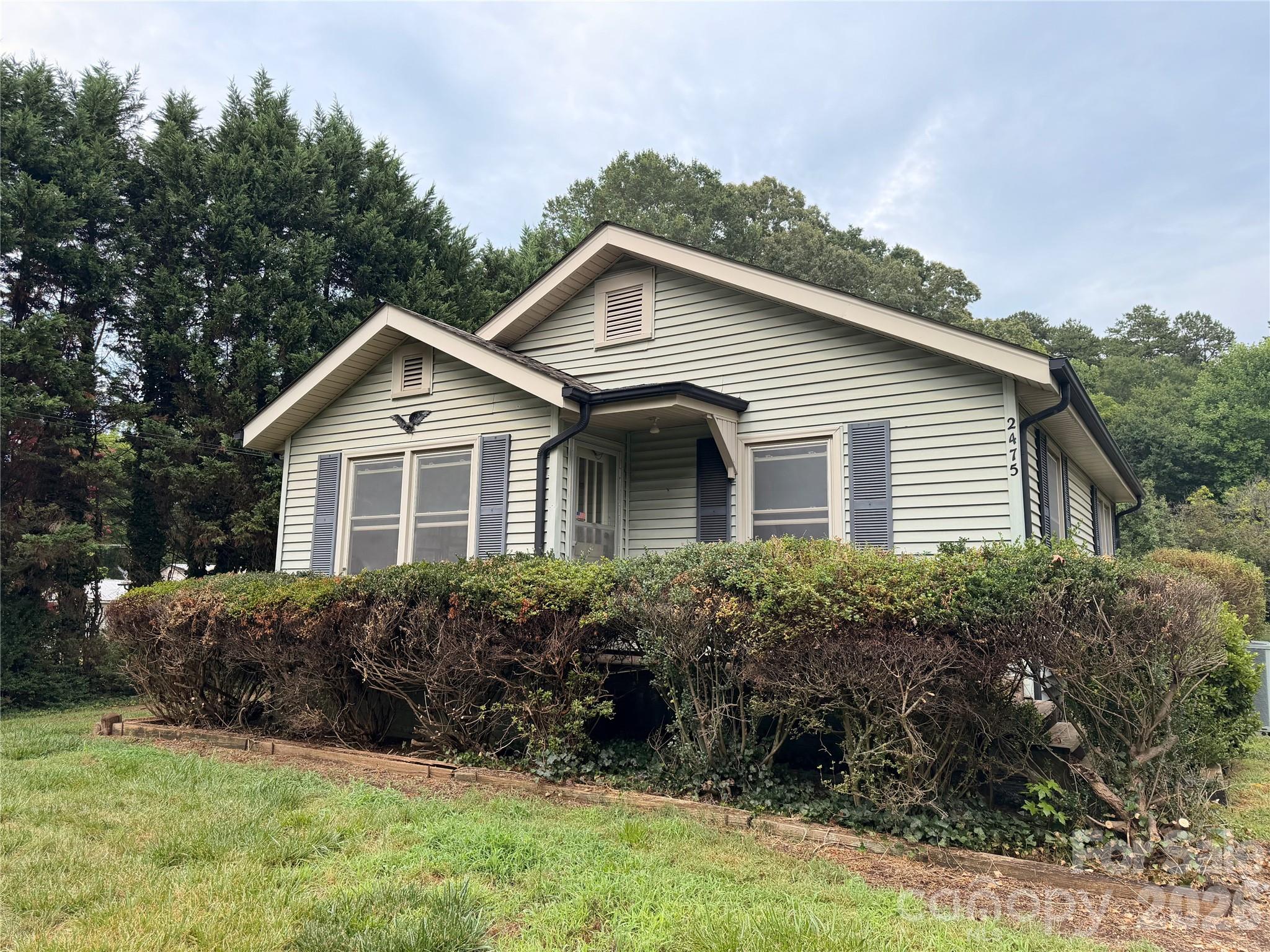 2475 Shelton Avenue, Statesville