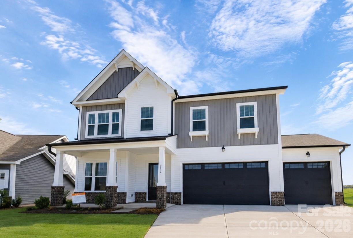 514 Gentle Bend Cove