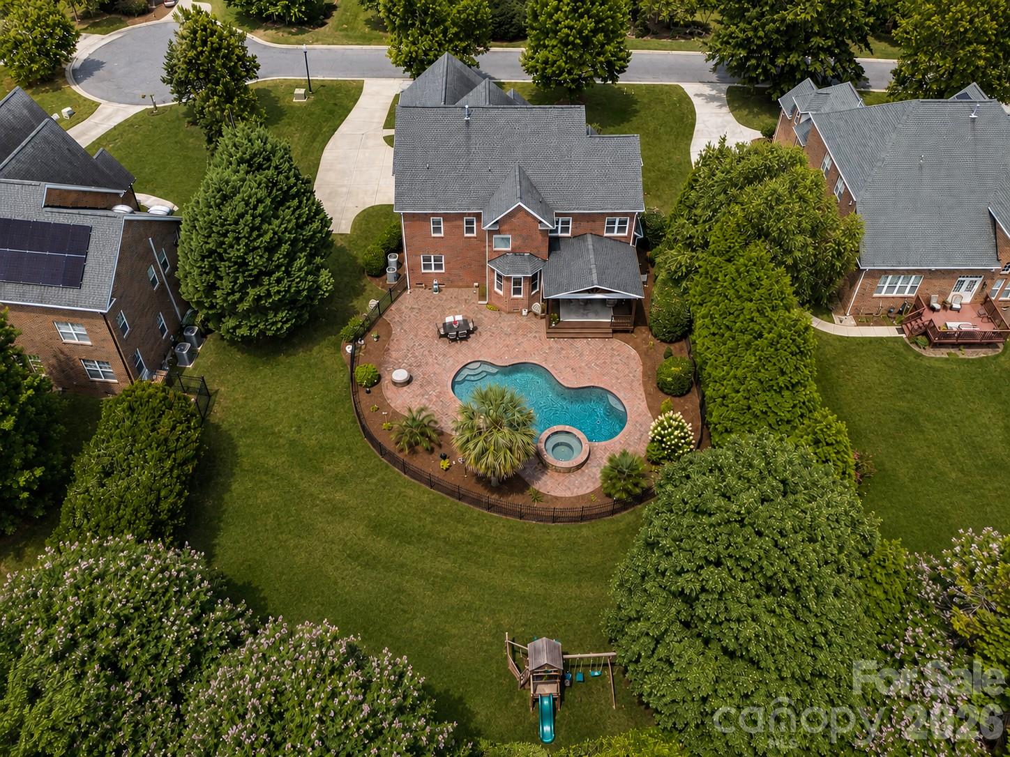 7005 Shadow Rock Court