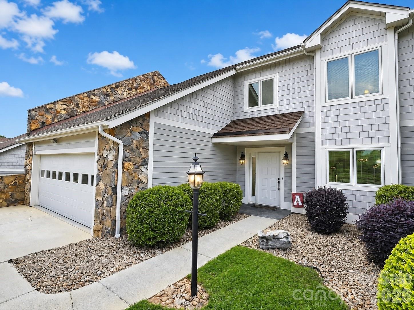 3675 Rock Bridge Drive, Conover