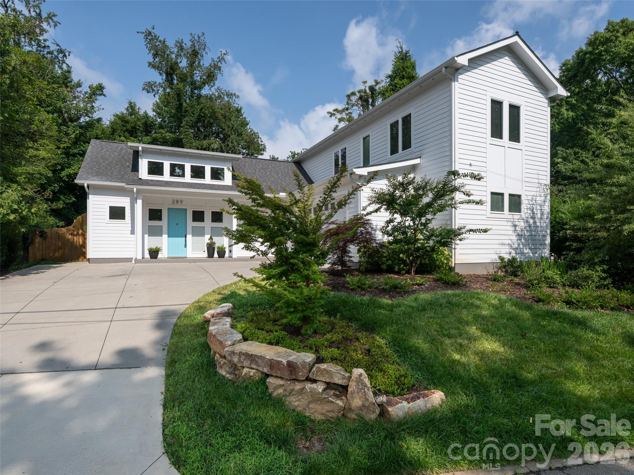 289 Waynesville Avenue