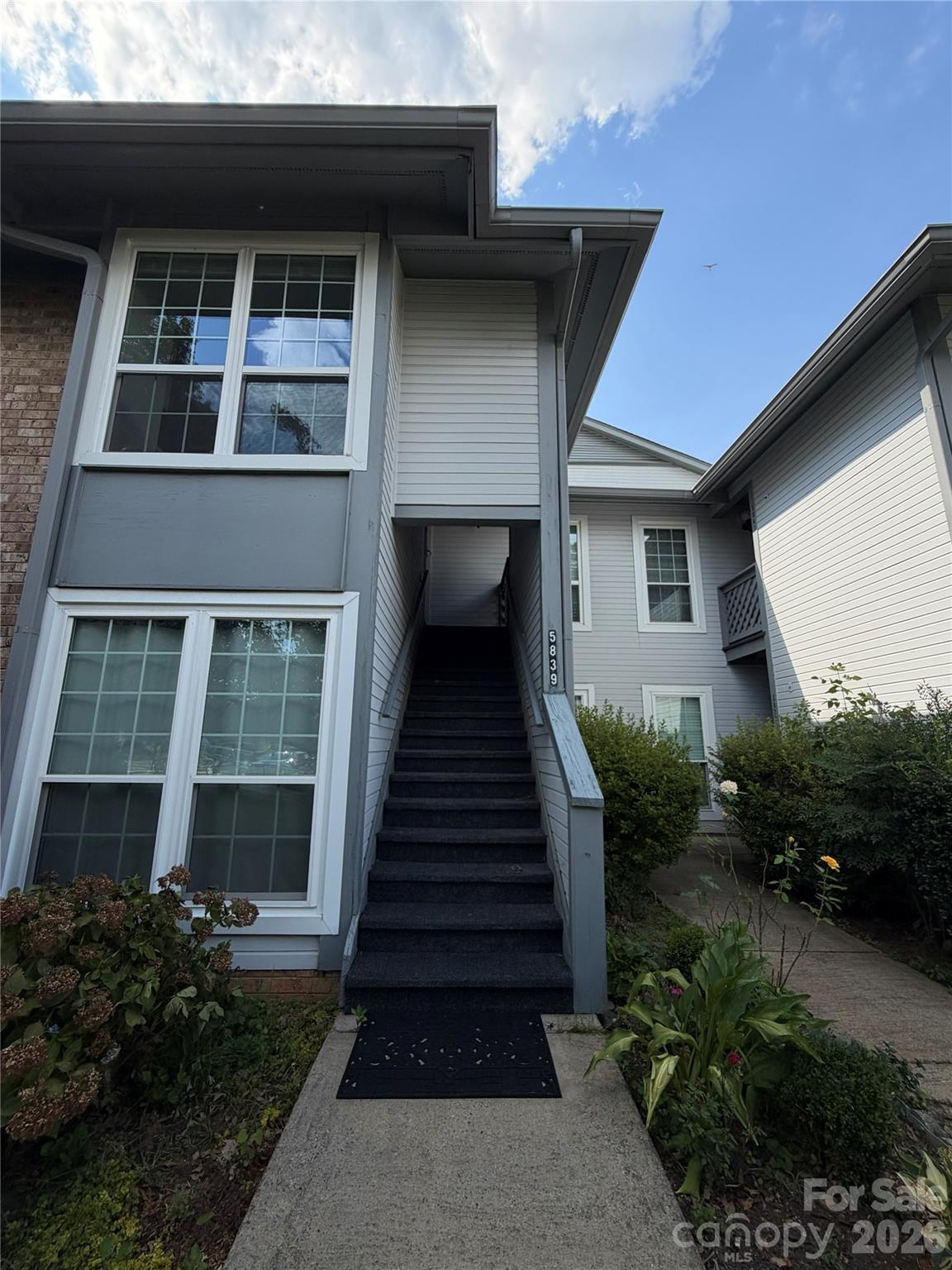 5839 Harris Grove Lane