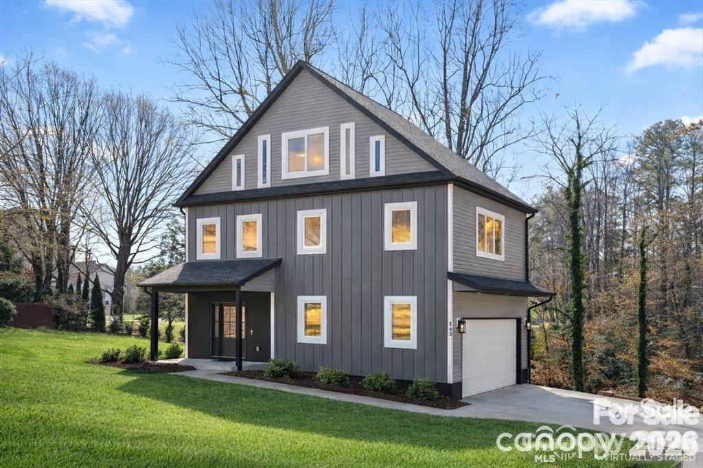 543 30th Avenue, Hickory