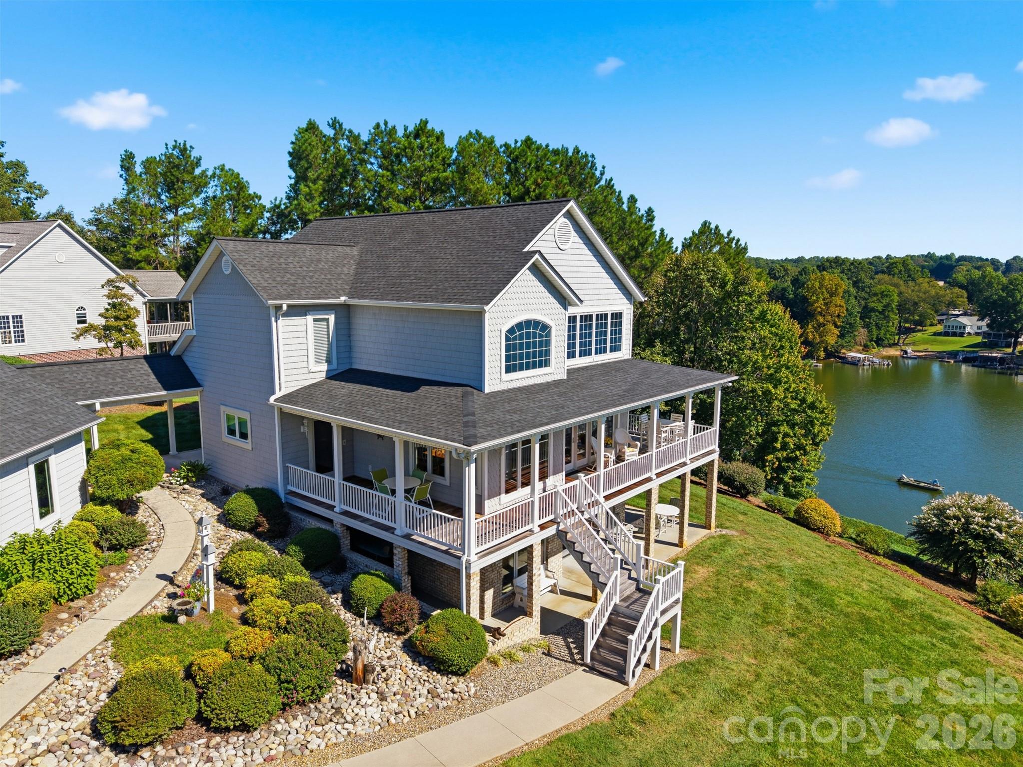 687 Sam Poole Lane, Taylorsville