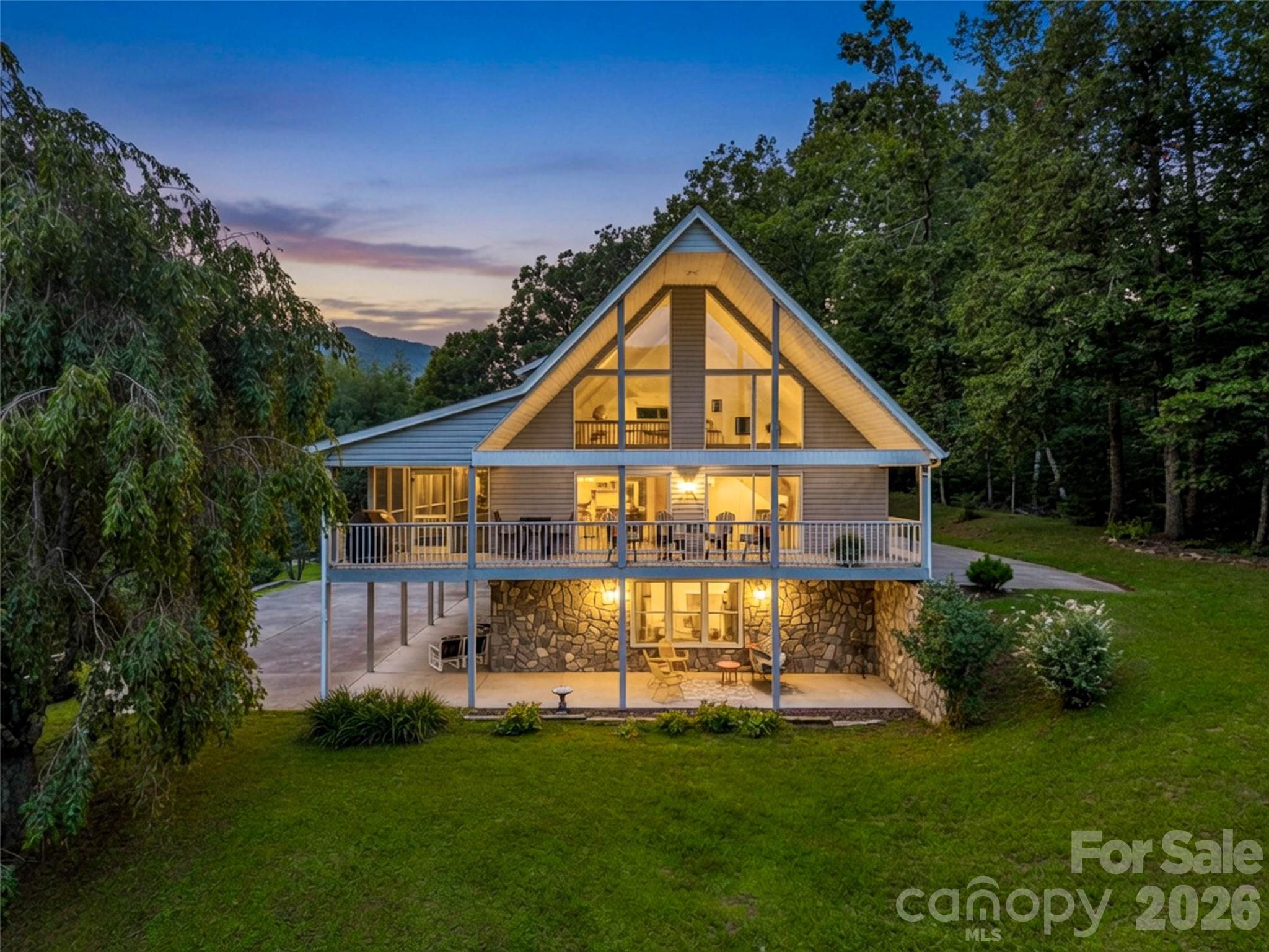 450 Windom Cove