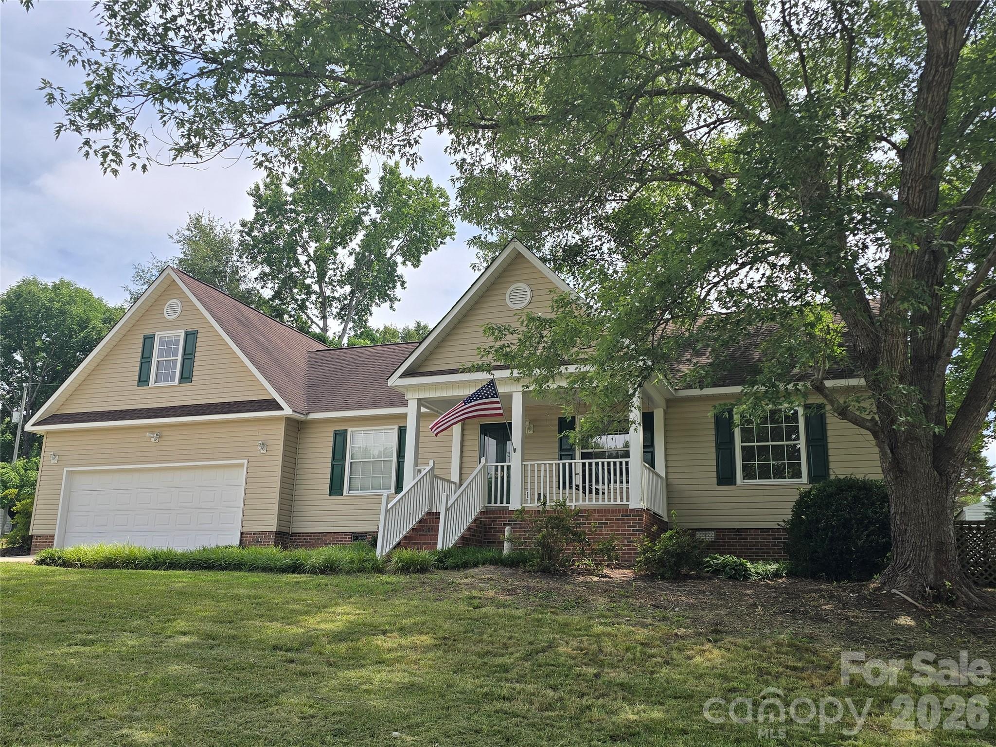 2393 Oxford Circle