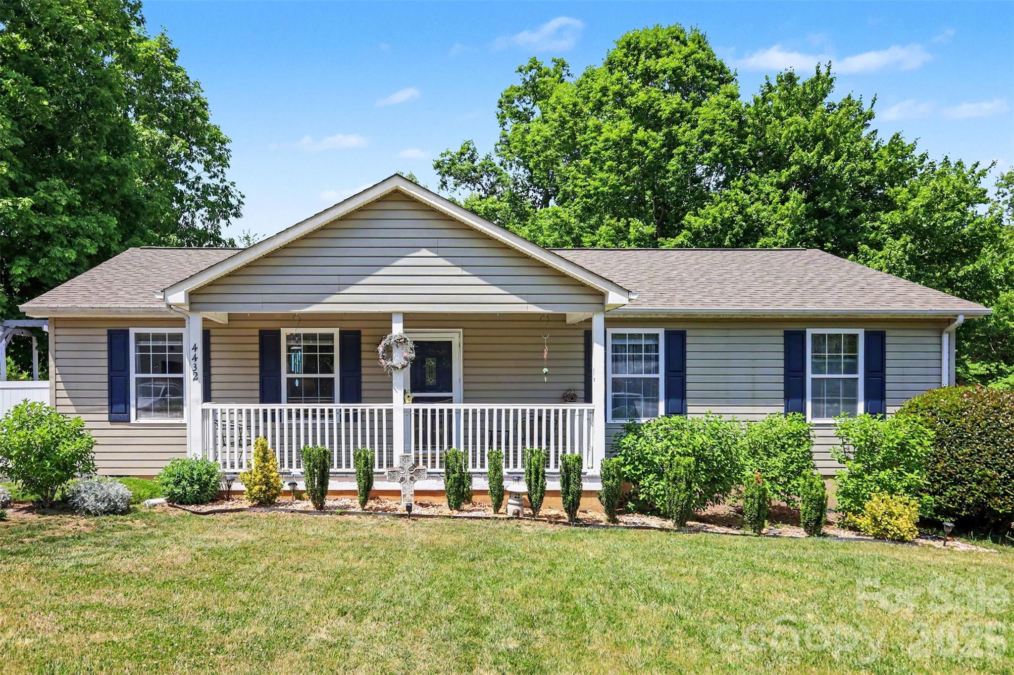 4432 Bennett Road, Morganton