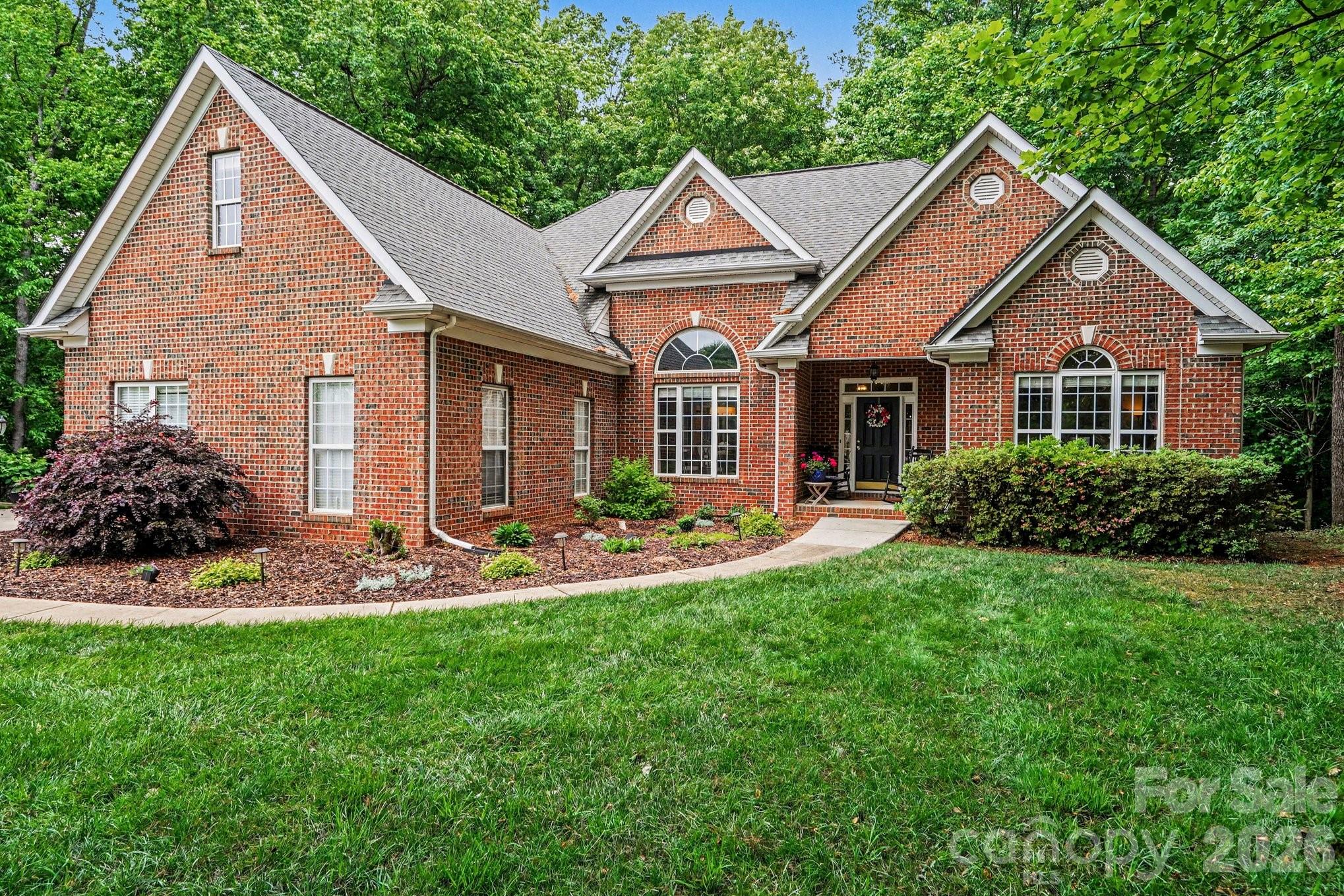 10501 Olde Irongate Lane