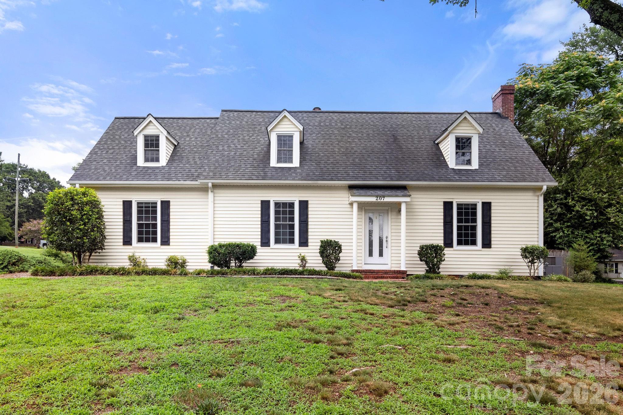 207 Edgemont Drive, Shelby