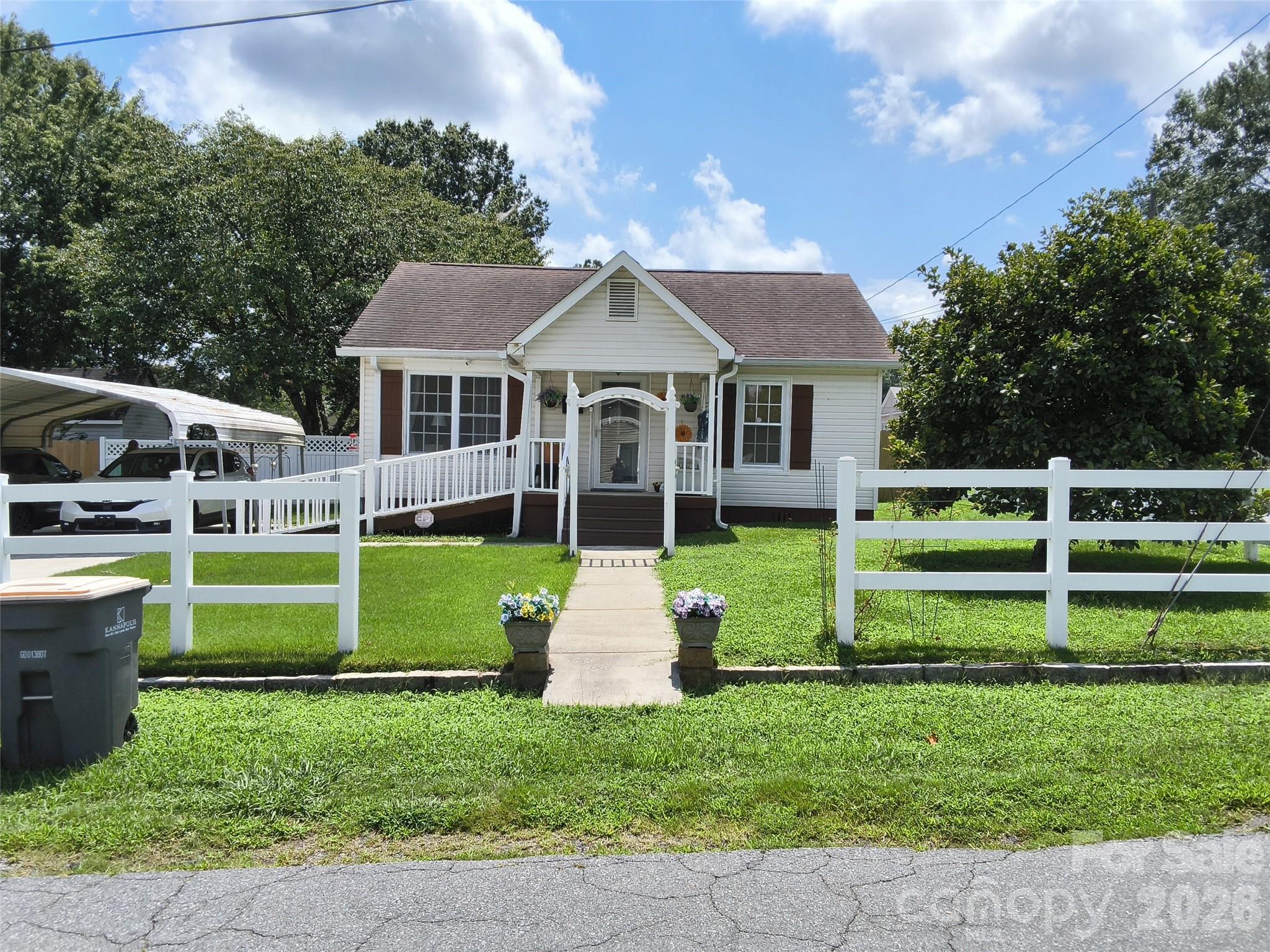 1200 Woodlawn Street, Kannapolis