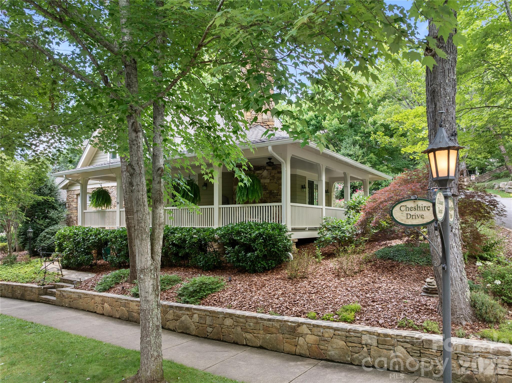 38 Cheshire Drive
