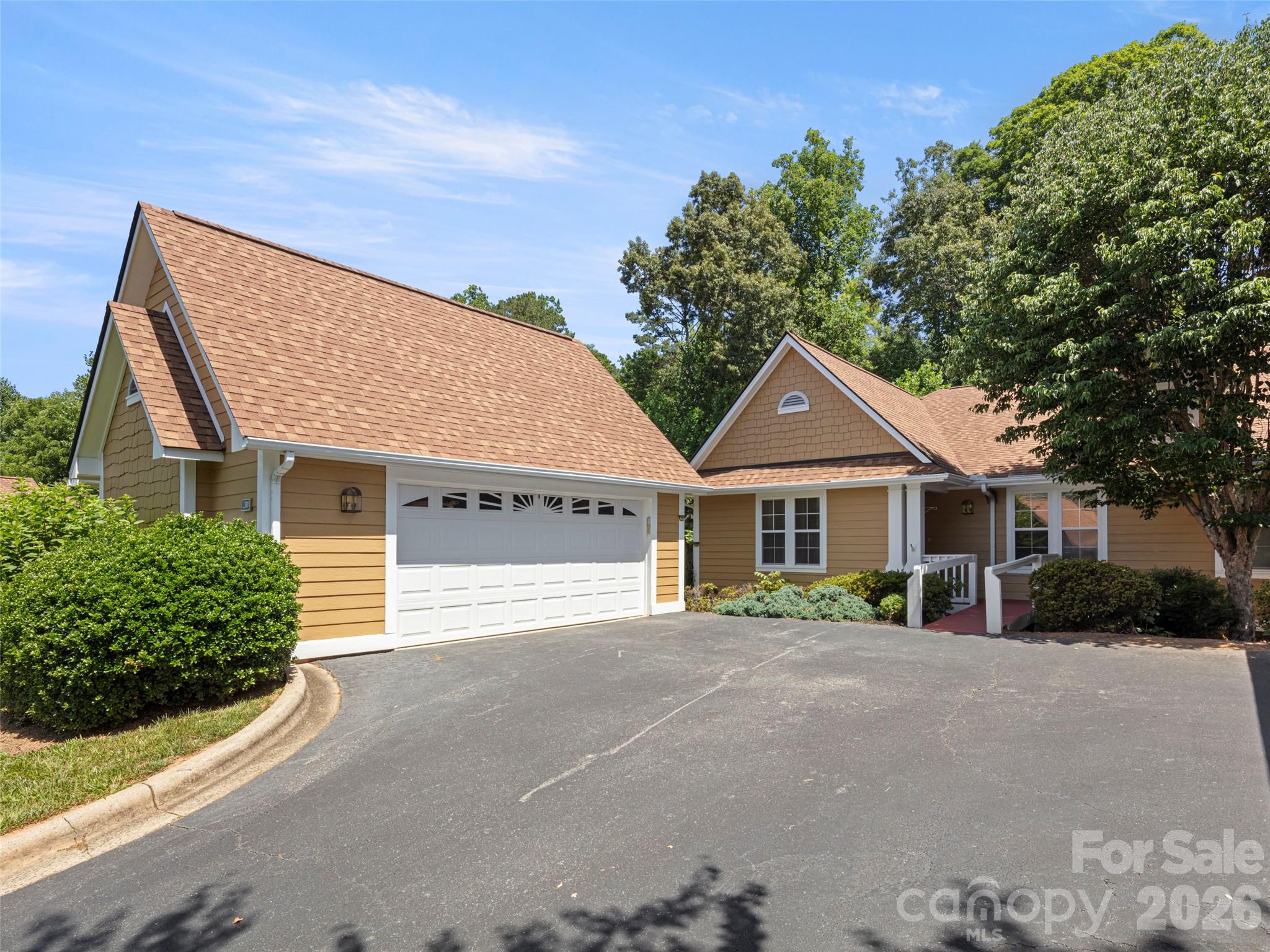 1301 Hyde Park Drive