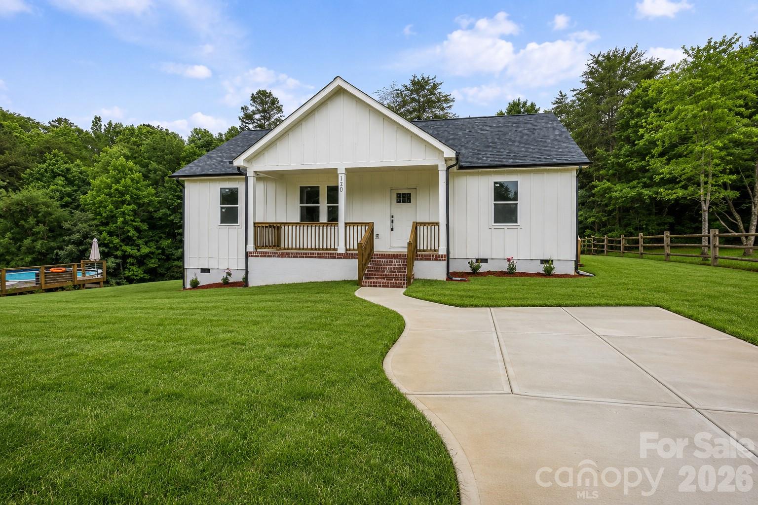 120 Whistling Pines Drive
