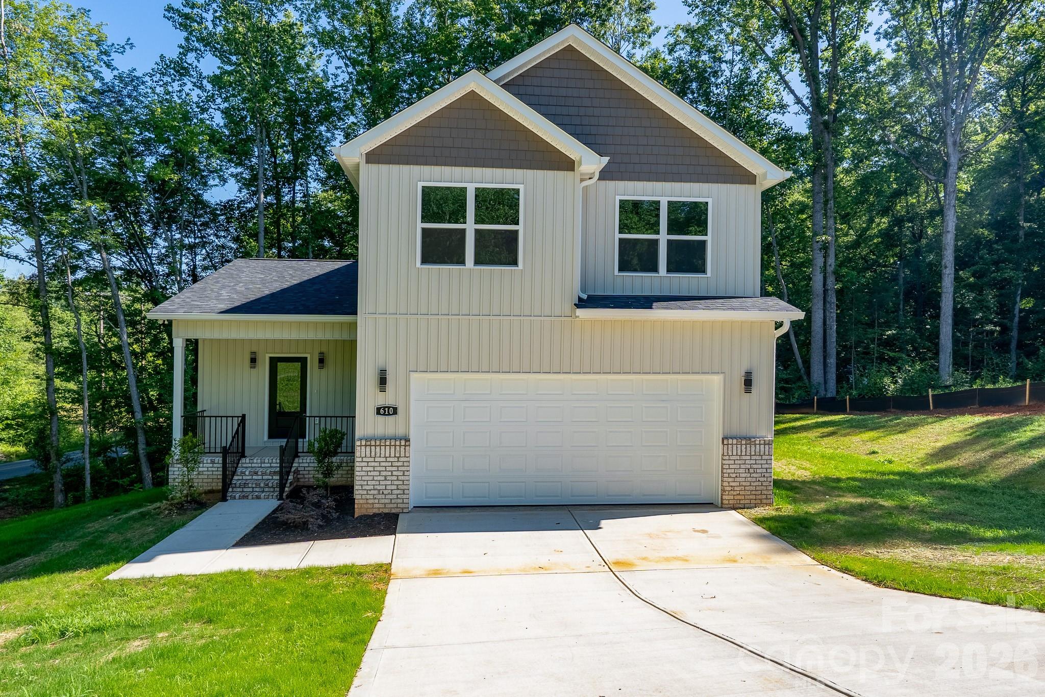 610 Queens Drive