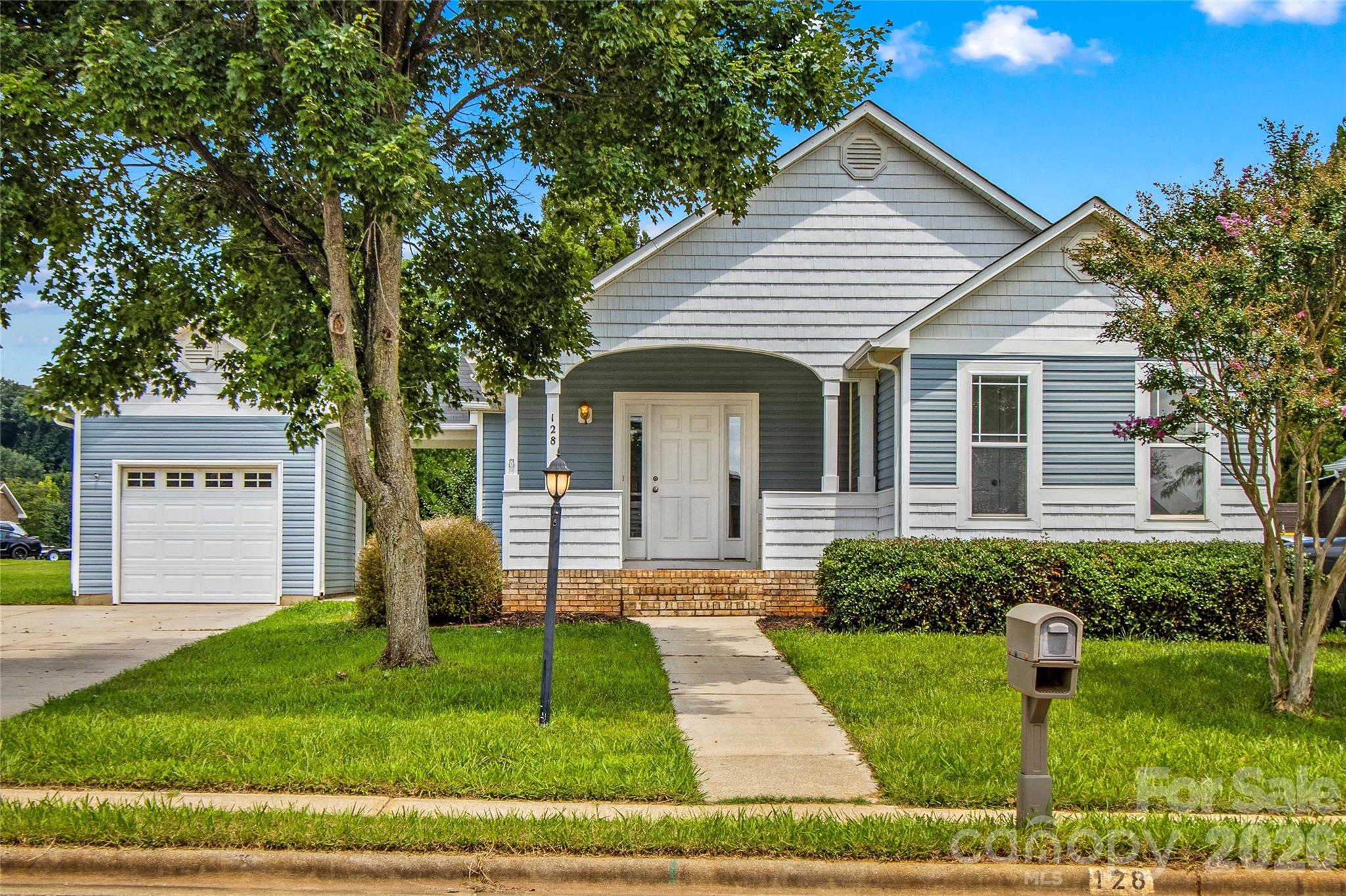 128 Tarrington Drive, Statesville