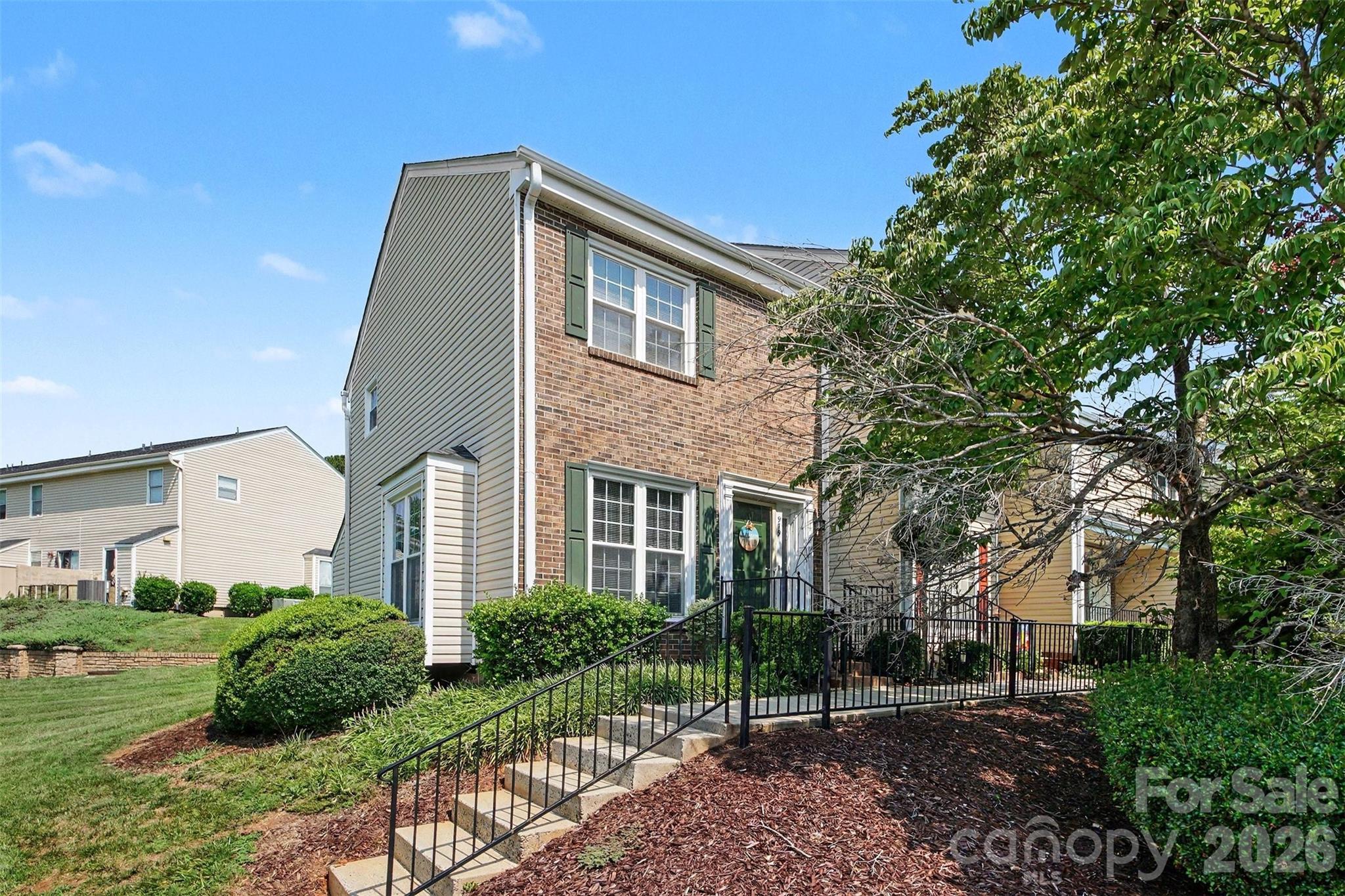 979 Surry Lane