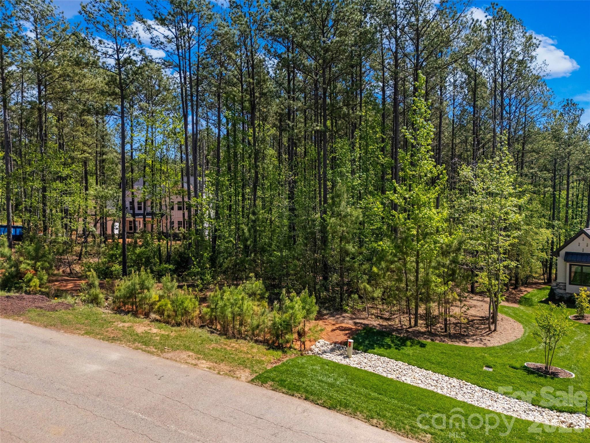 6121 Chimney Bluff Road