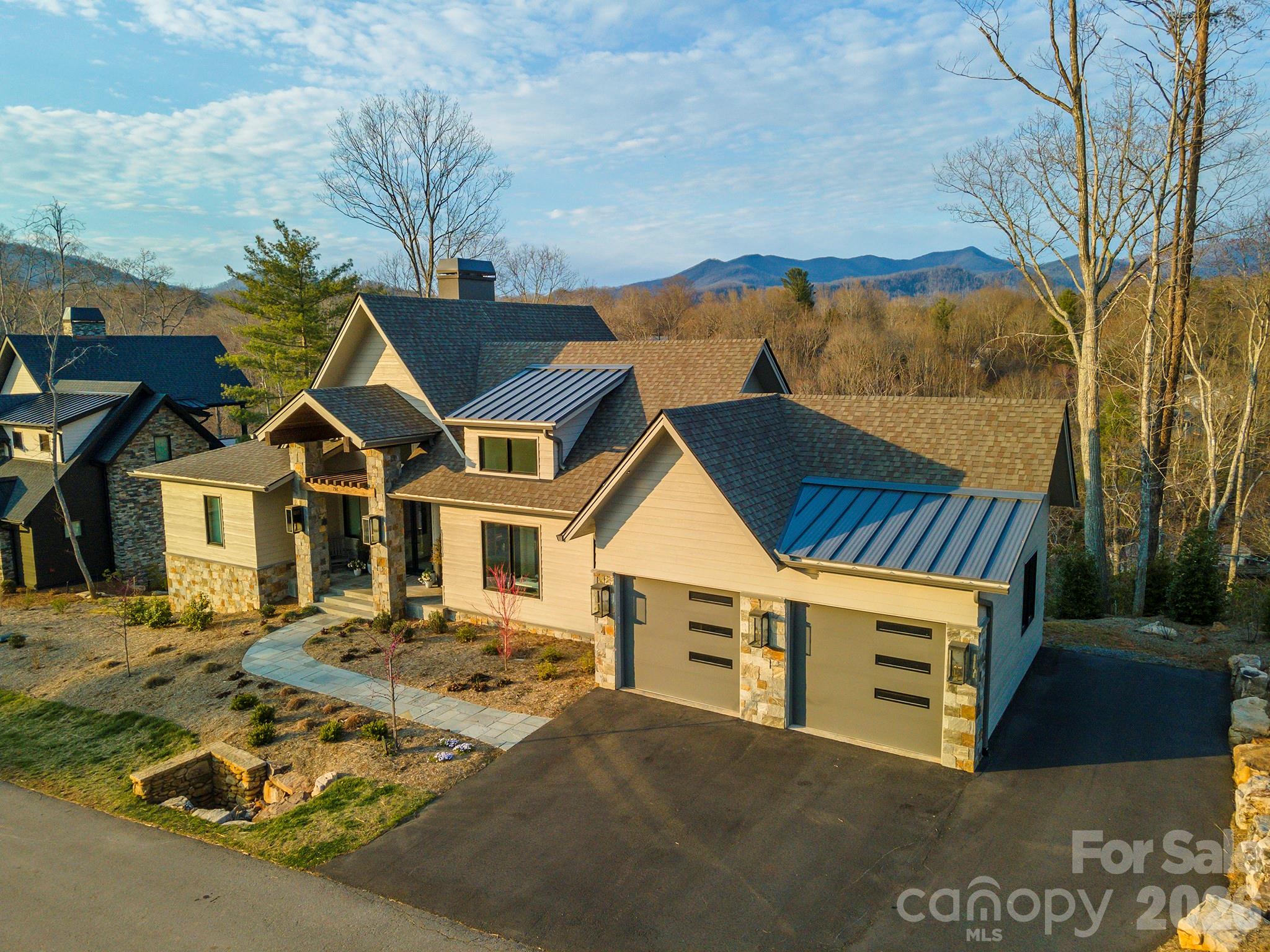 158 Riverbend Forest Drive
