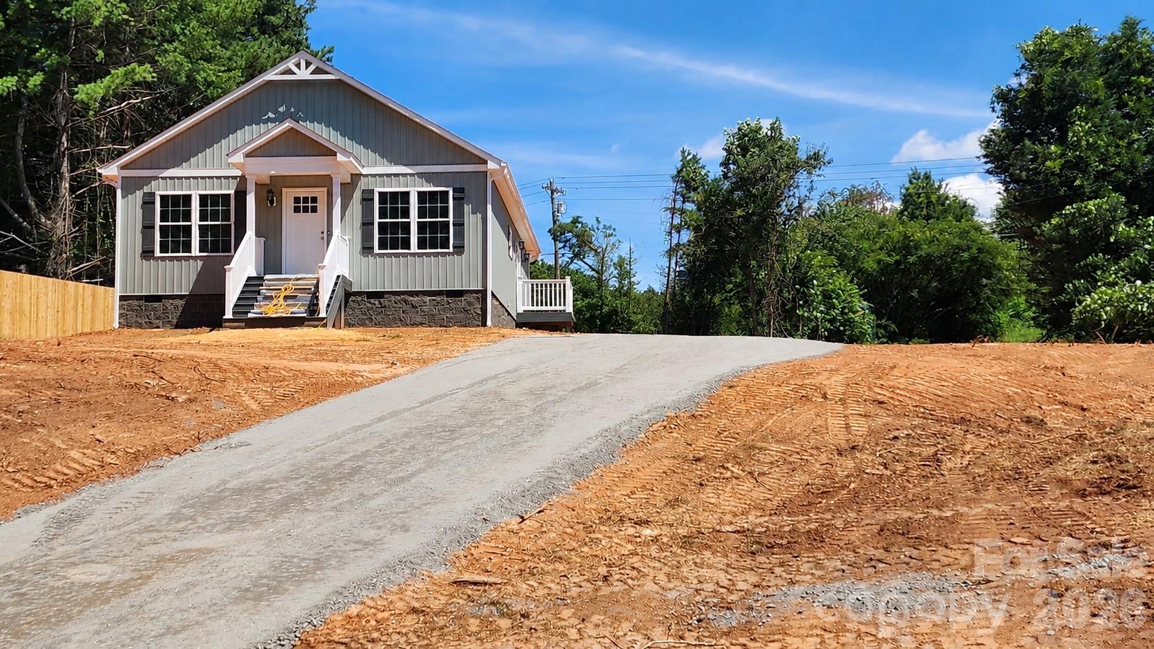 405 Falls Avenue, Granite Falls