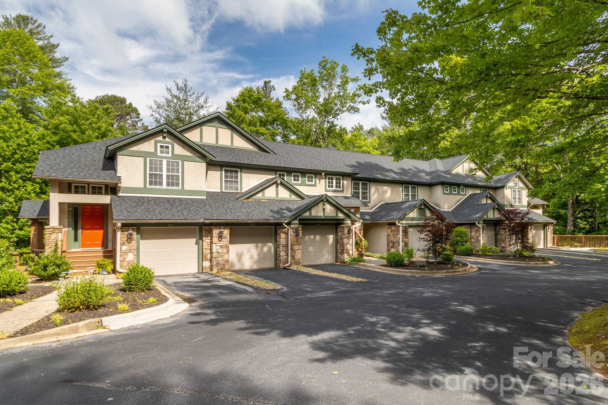 99 Ridgetop Circle, Brevard