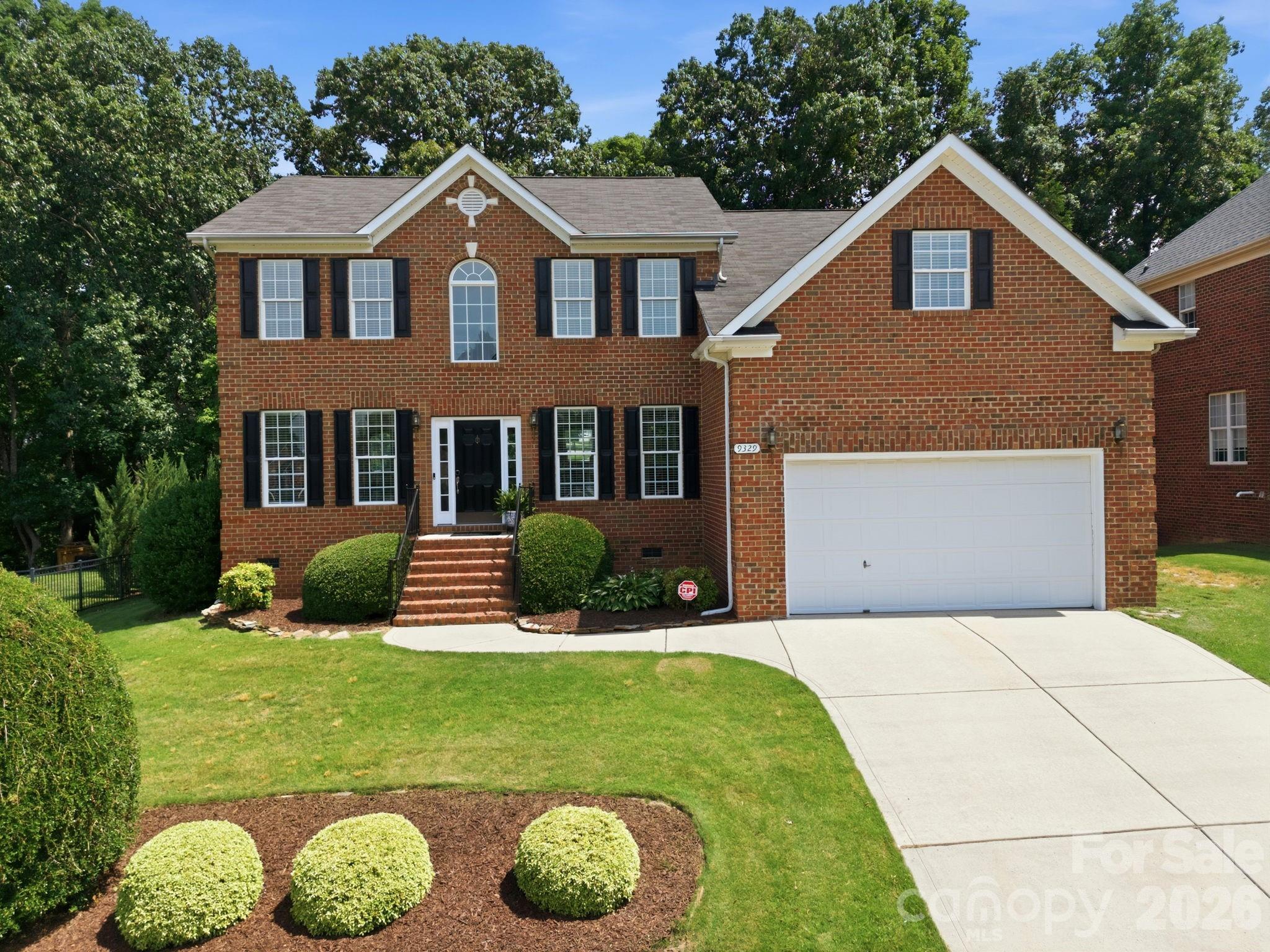 9329 Uxbridge Lane, Huntersville